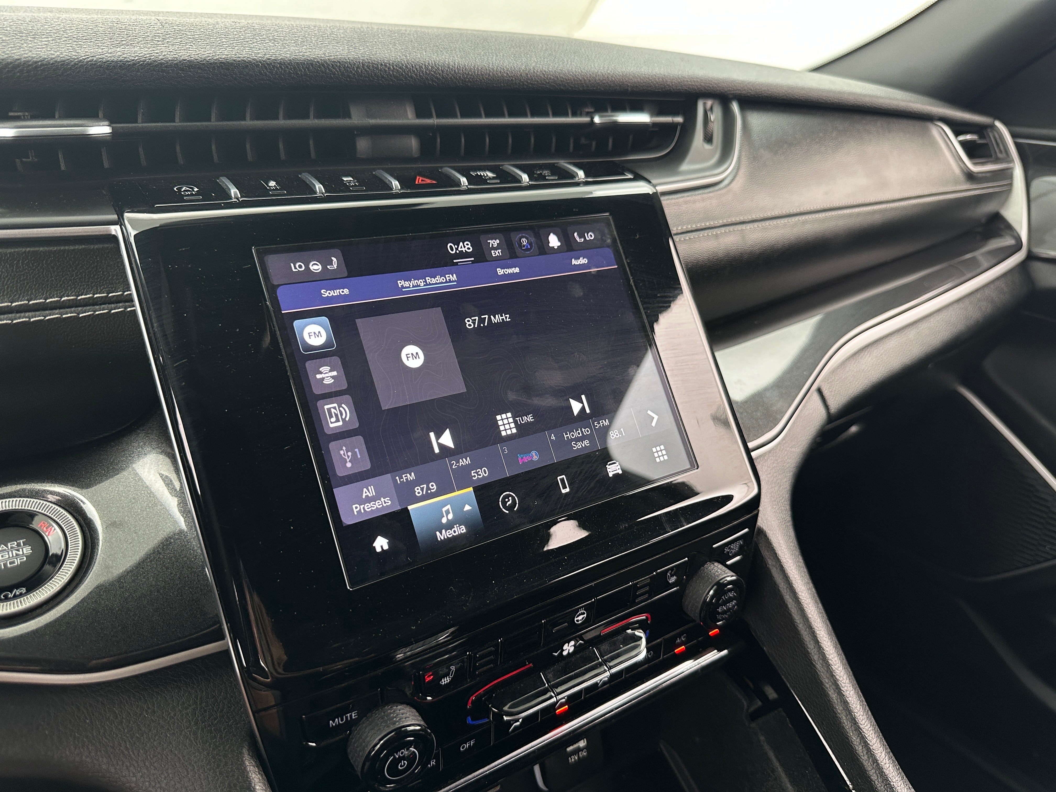 2021 Jeep Grand Cherokee L Altitude 3