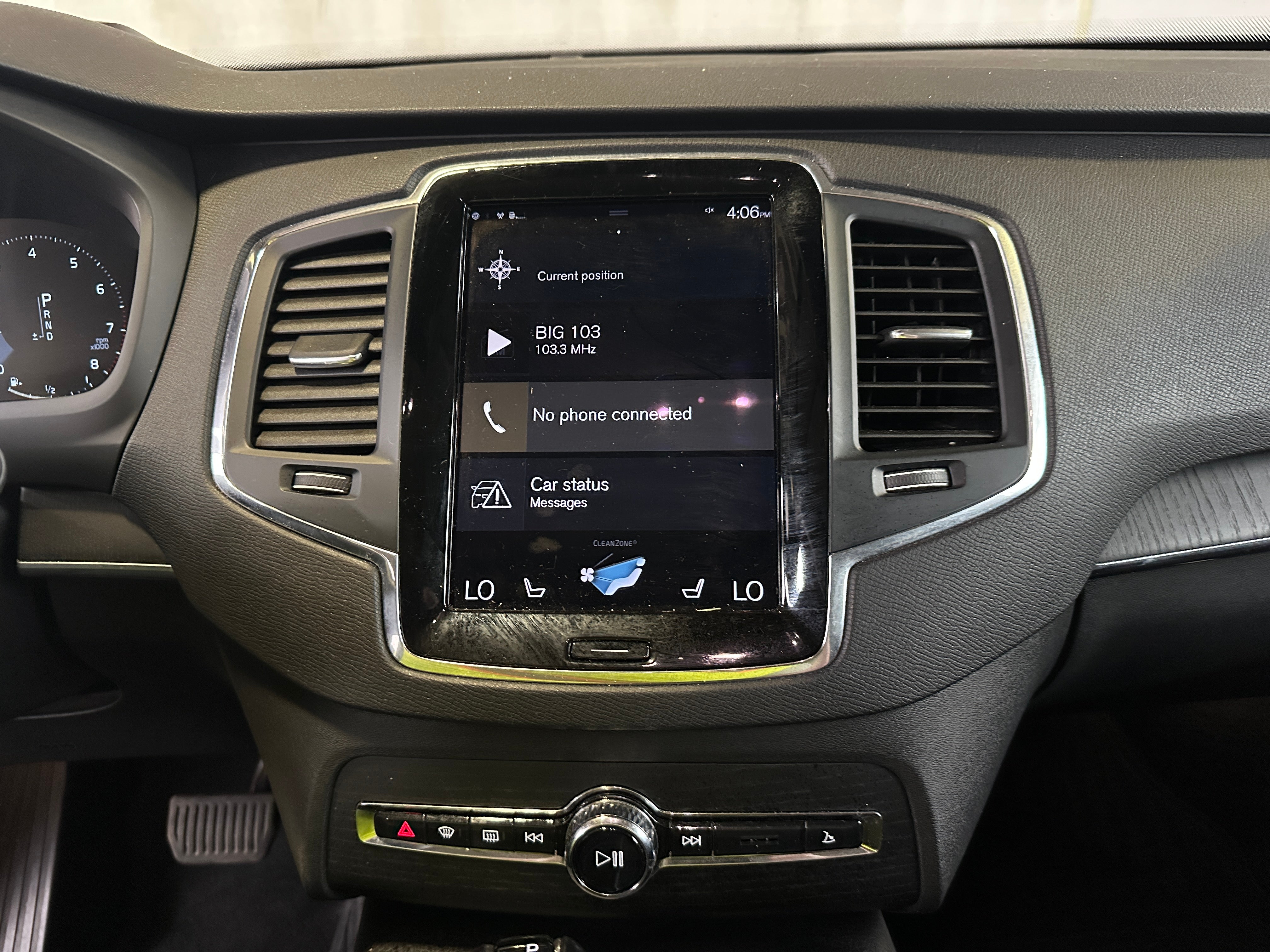 2020 Volvo XC90 T6 Momentum 3