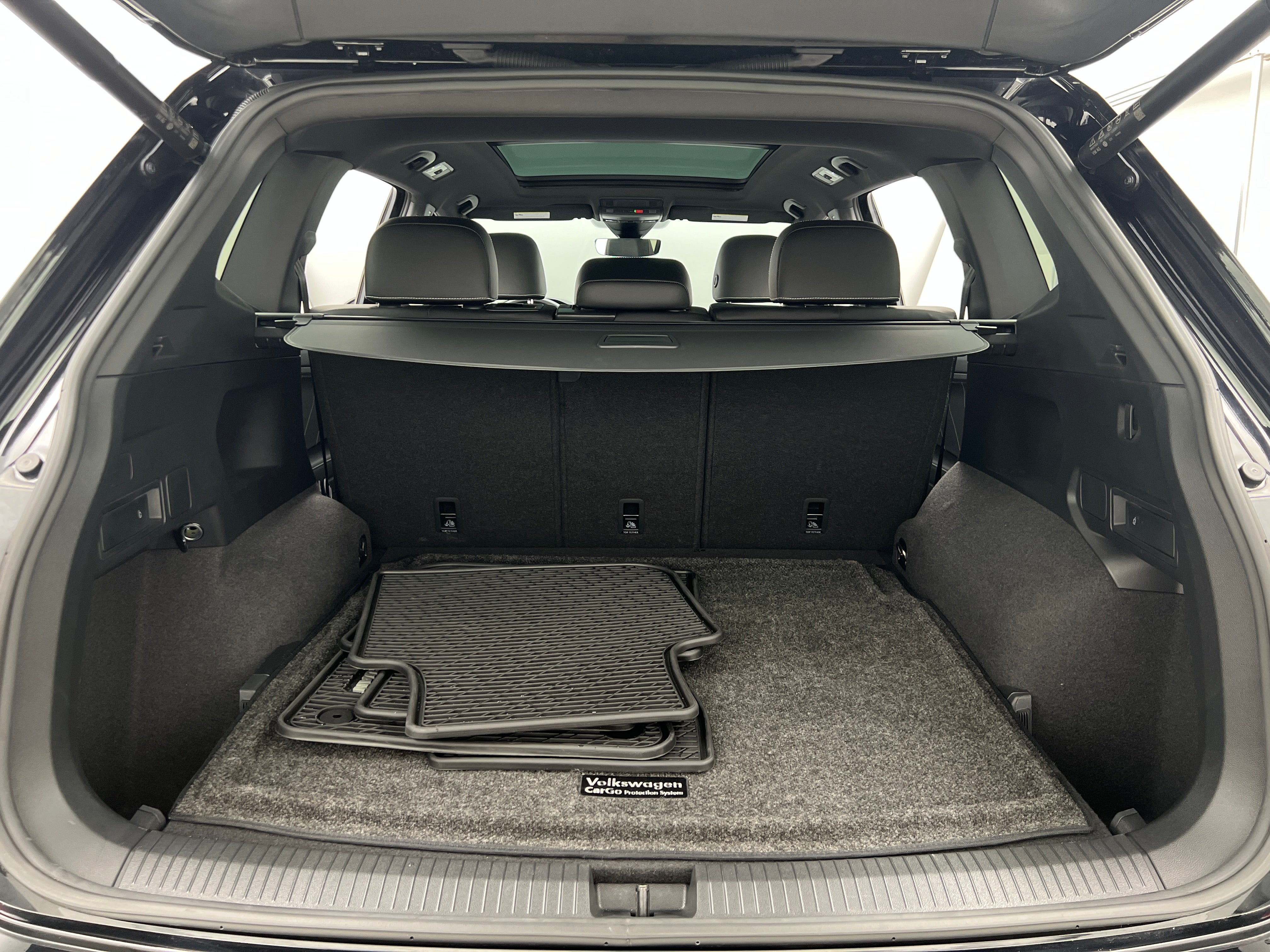 2022 Volkswagen Tiguan SE R-Line Black 6