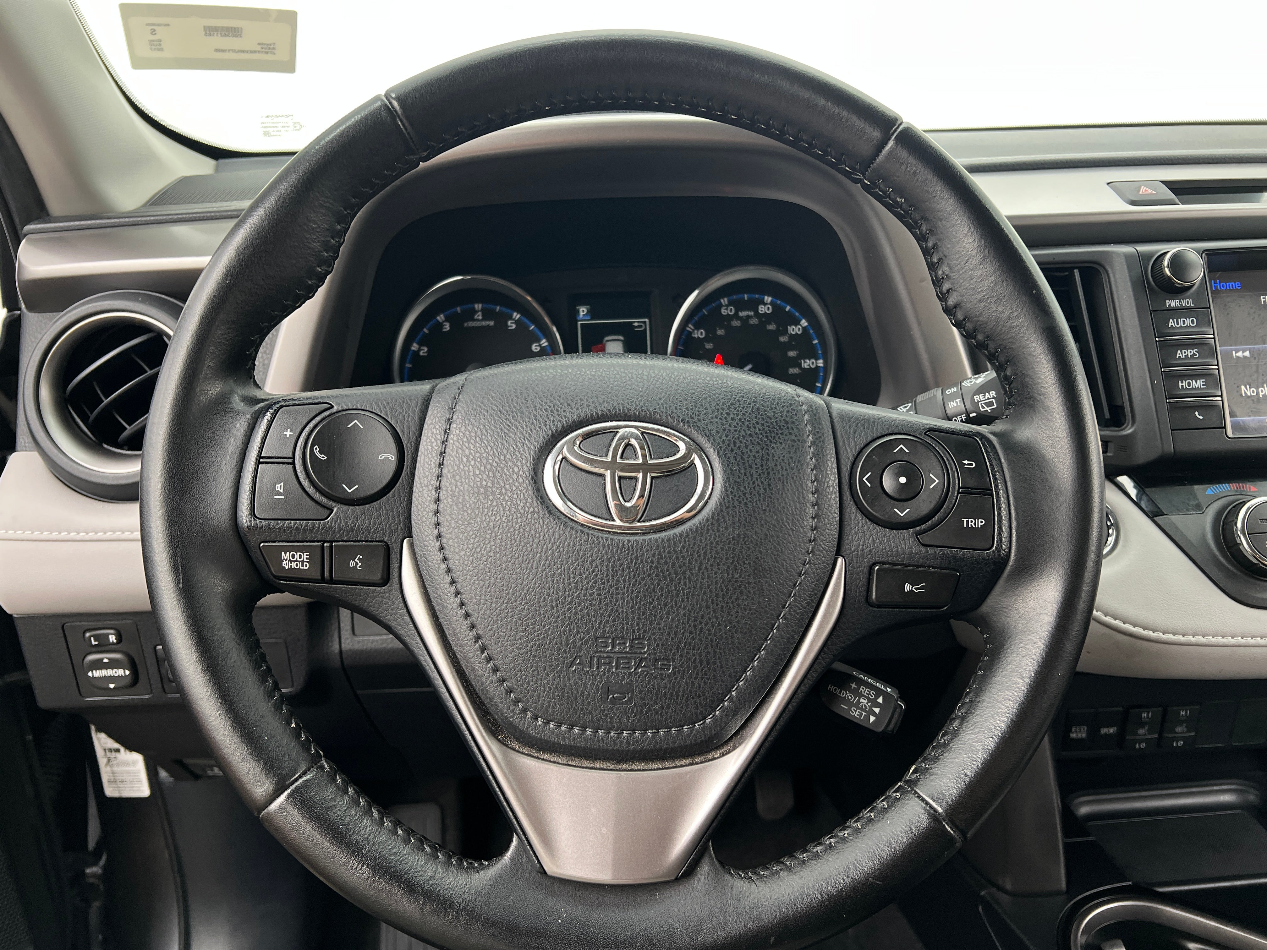 2017 Toyota RAV4 Limited 4