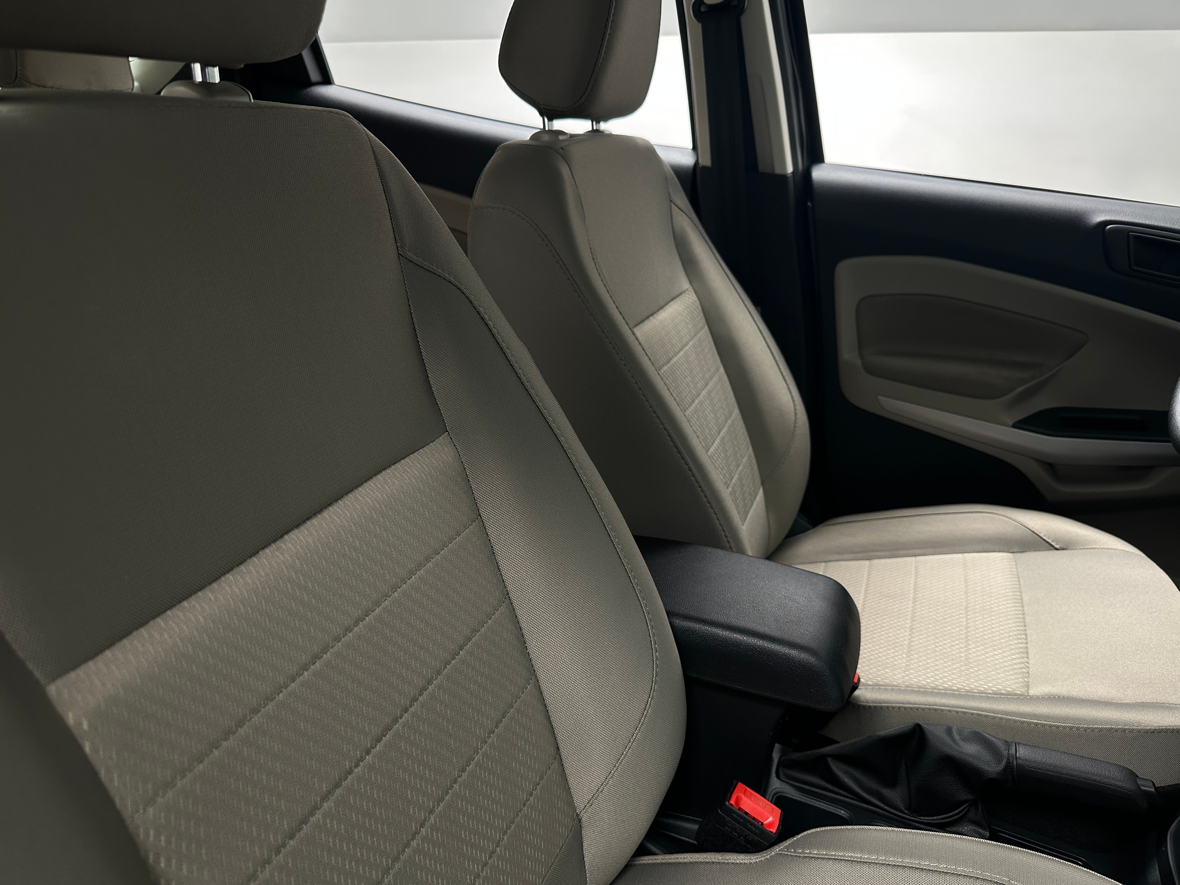Thumbnail: 2021 Ford EcoSport - 2