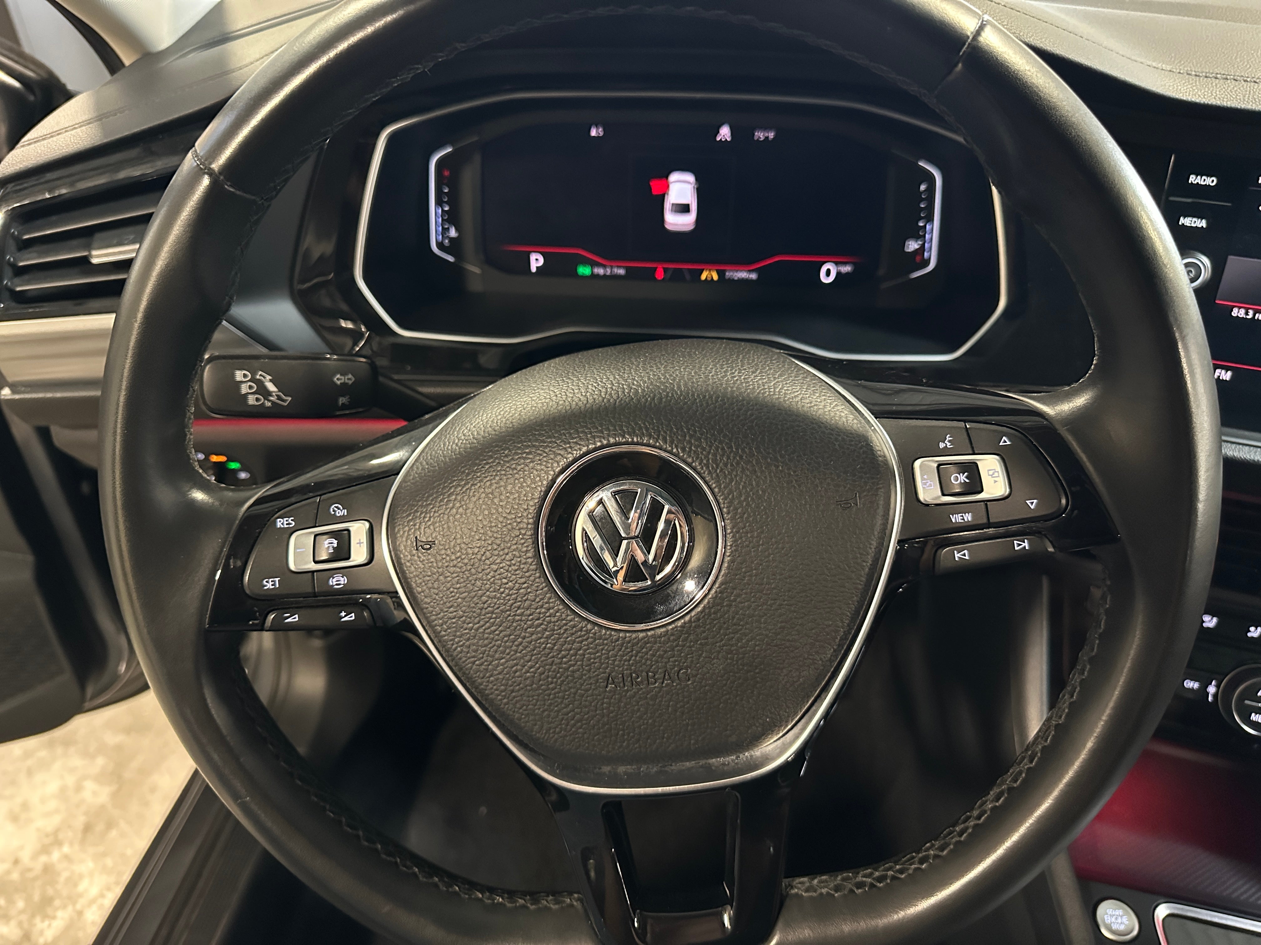 2019 Volkswagen Jetta SEL 4