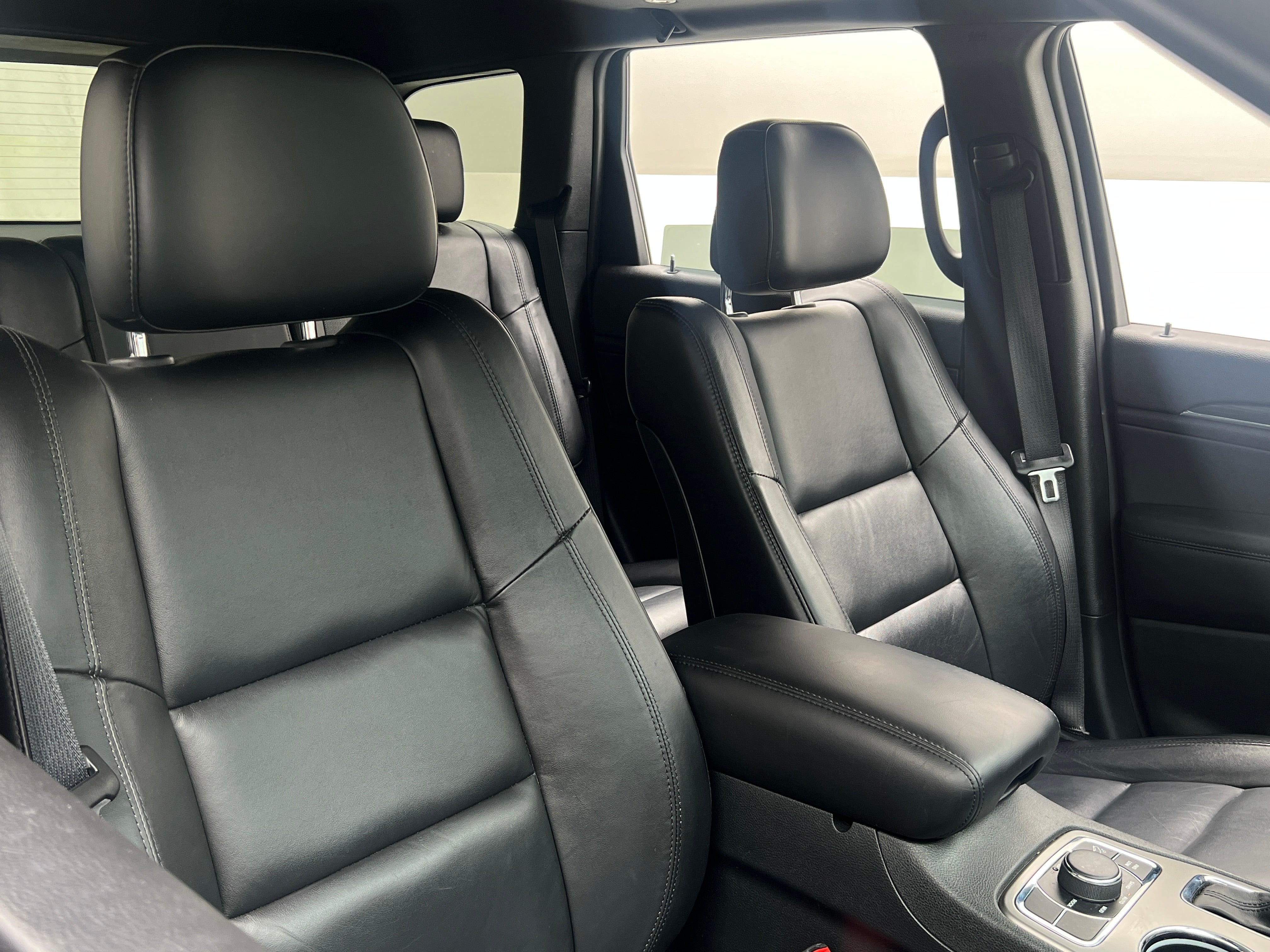 2020 Jeep Grand Cherokee Limited Edition 2