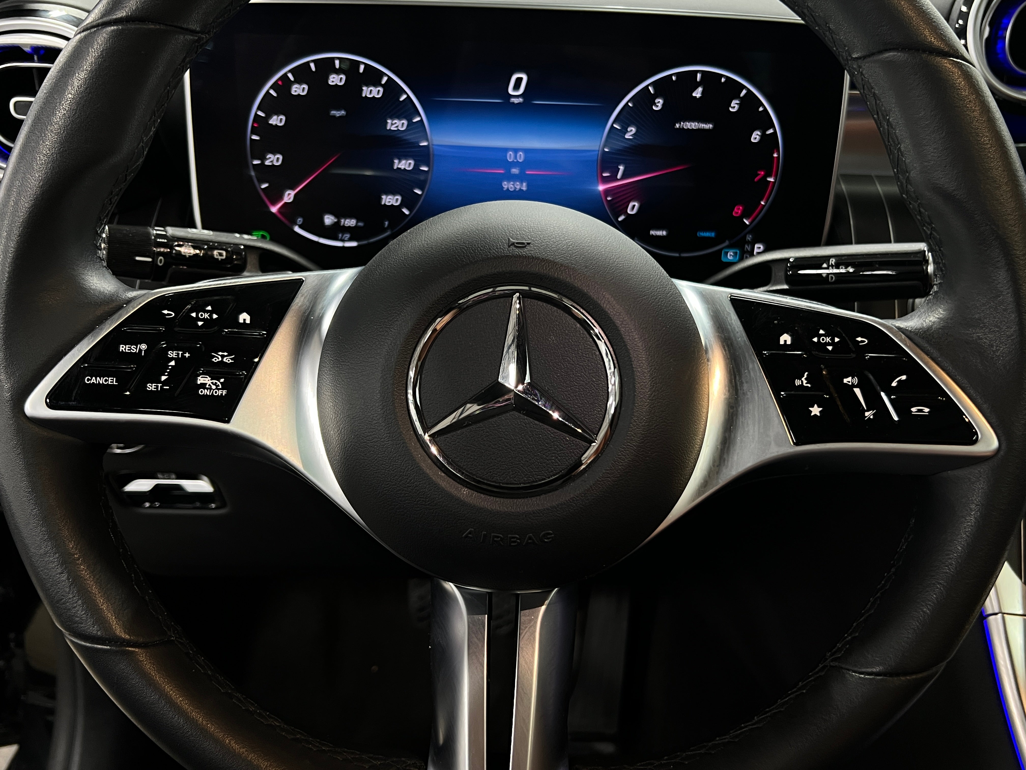 2023 Mercedes-Benz GLC 300 4