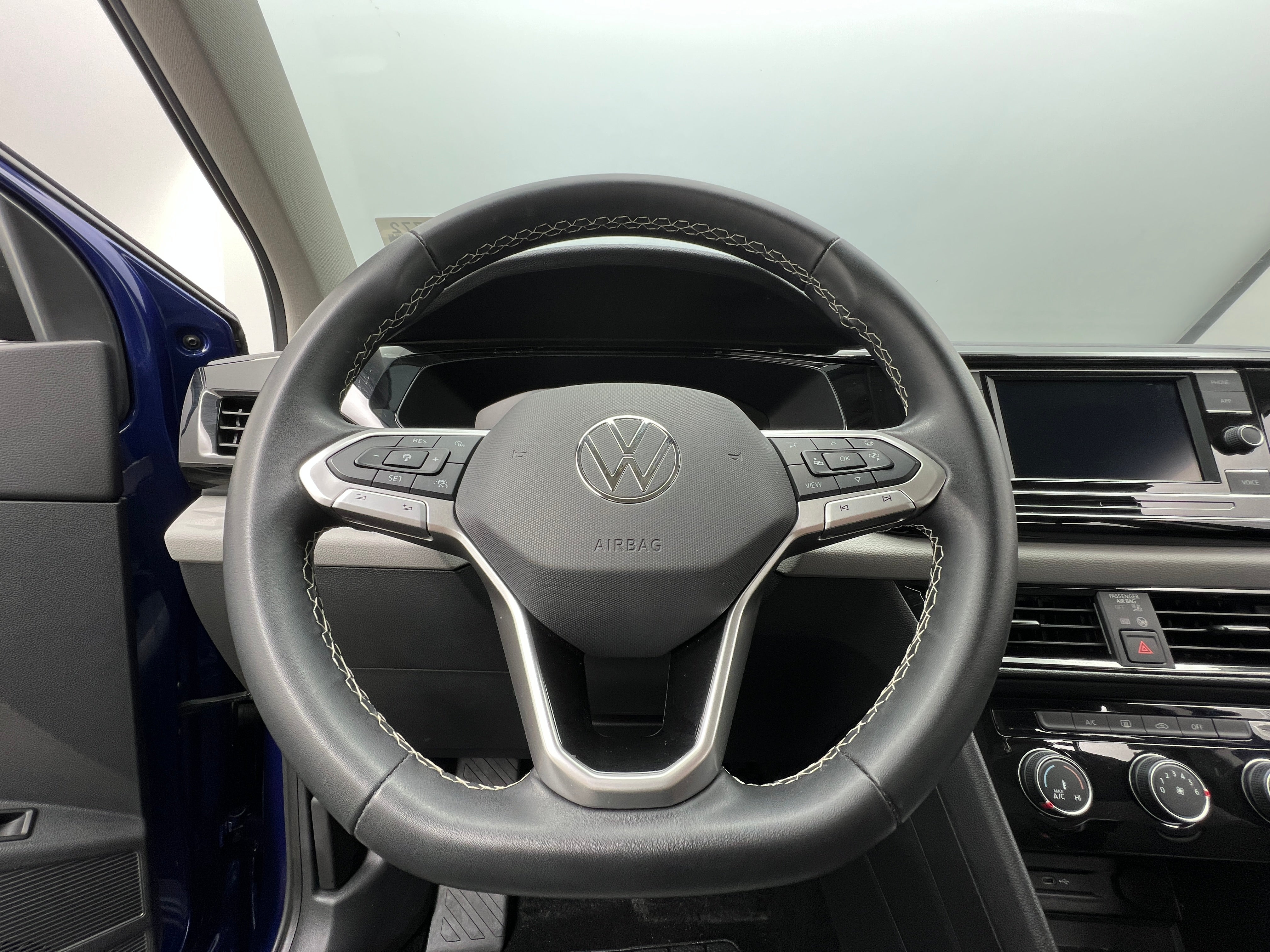 2024 Volkswagen Taos S 5