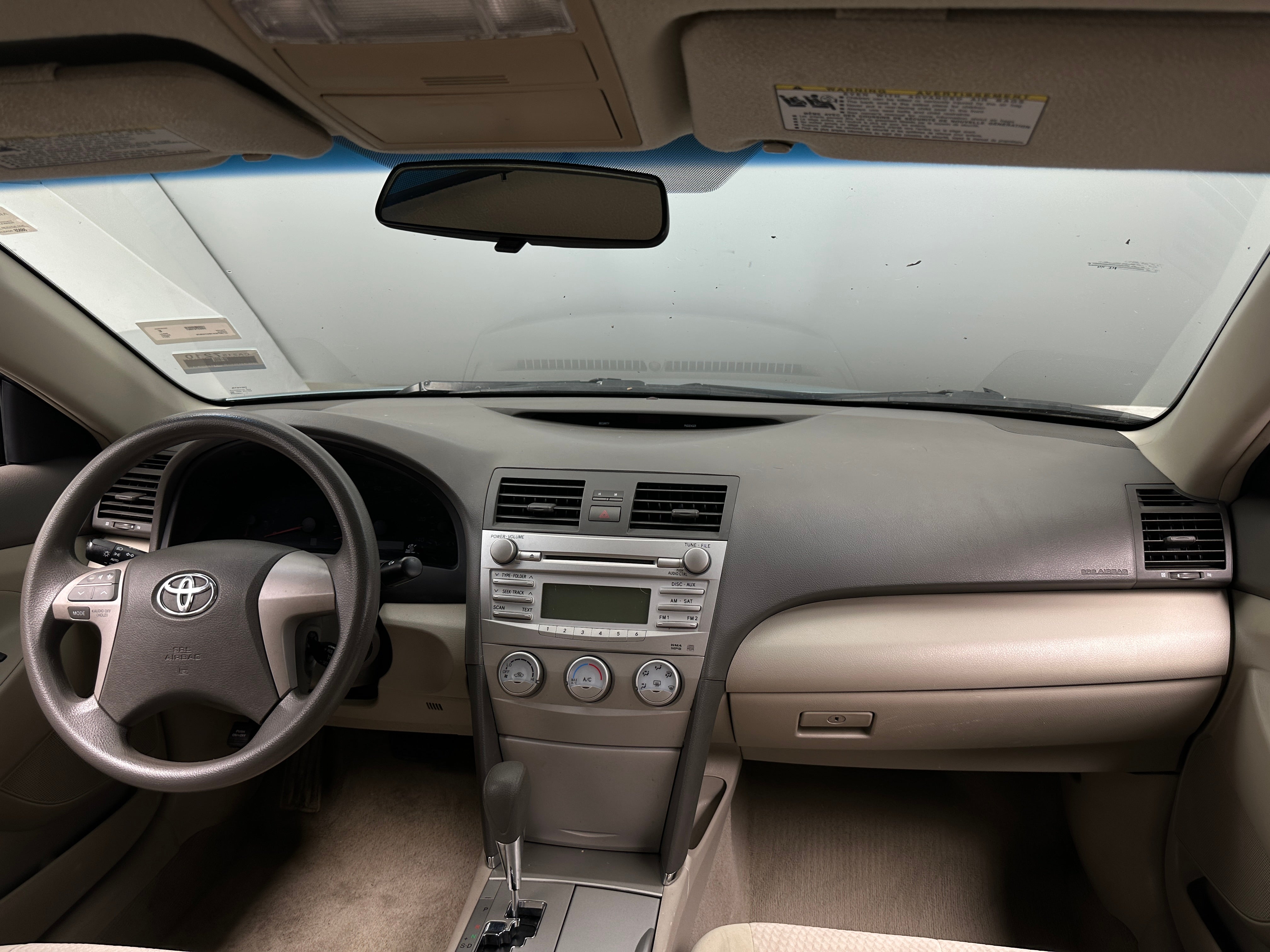 2011 Toyota Camry LE 3
