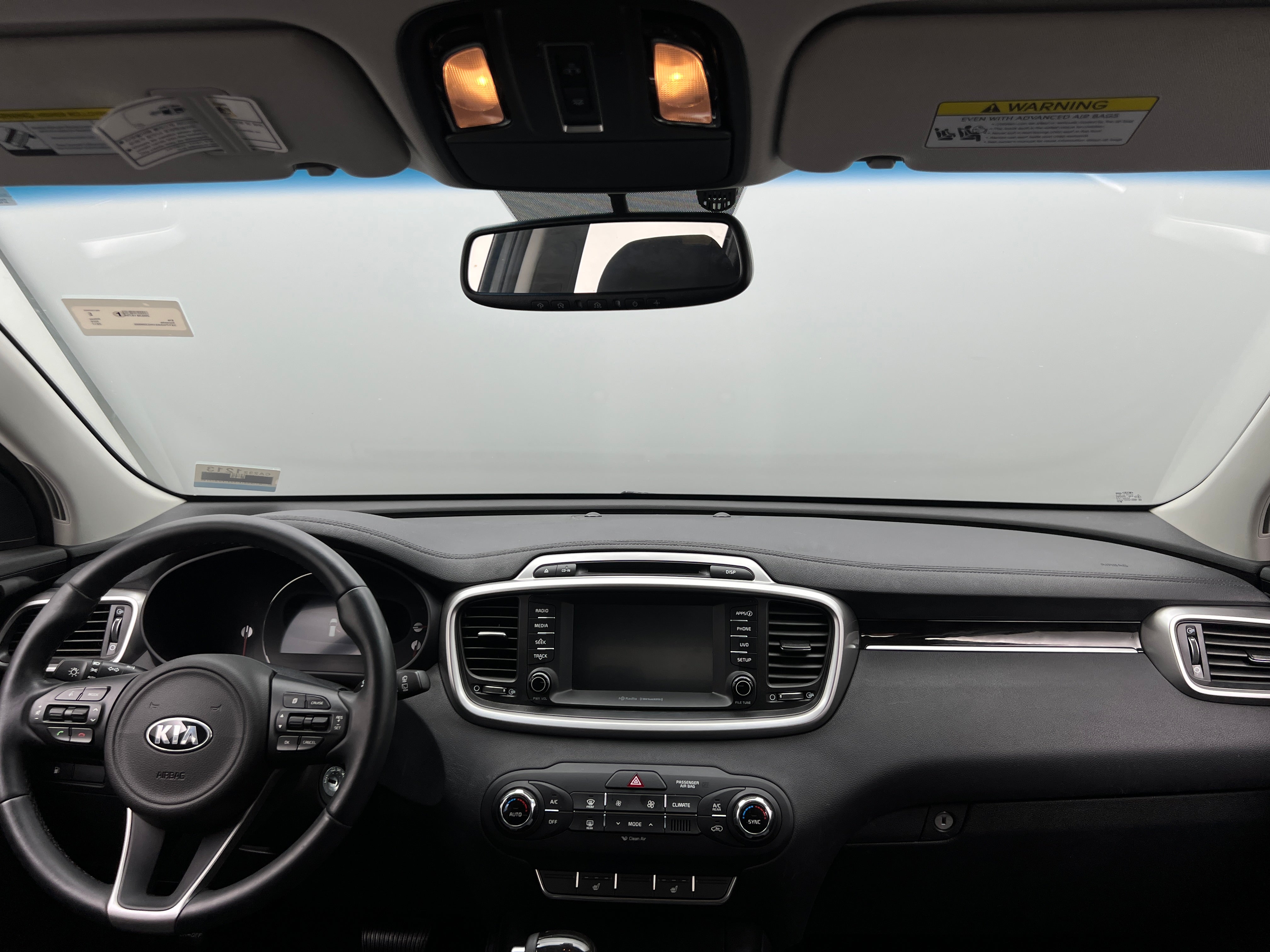 2017 Kia Sorento LX 3