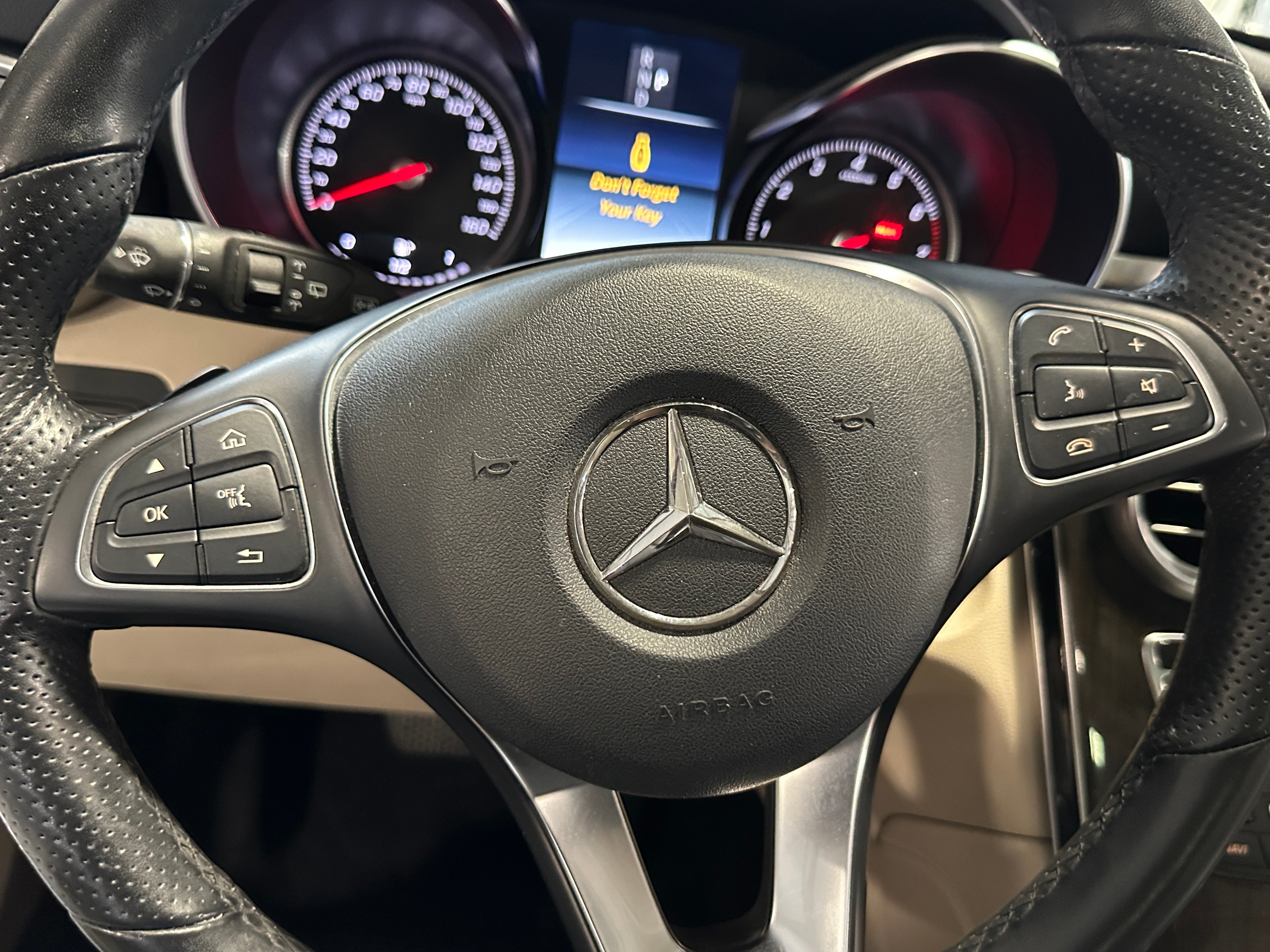 2019 Mercedes-Benz GLC 300 4