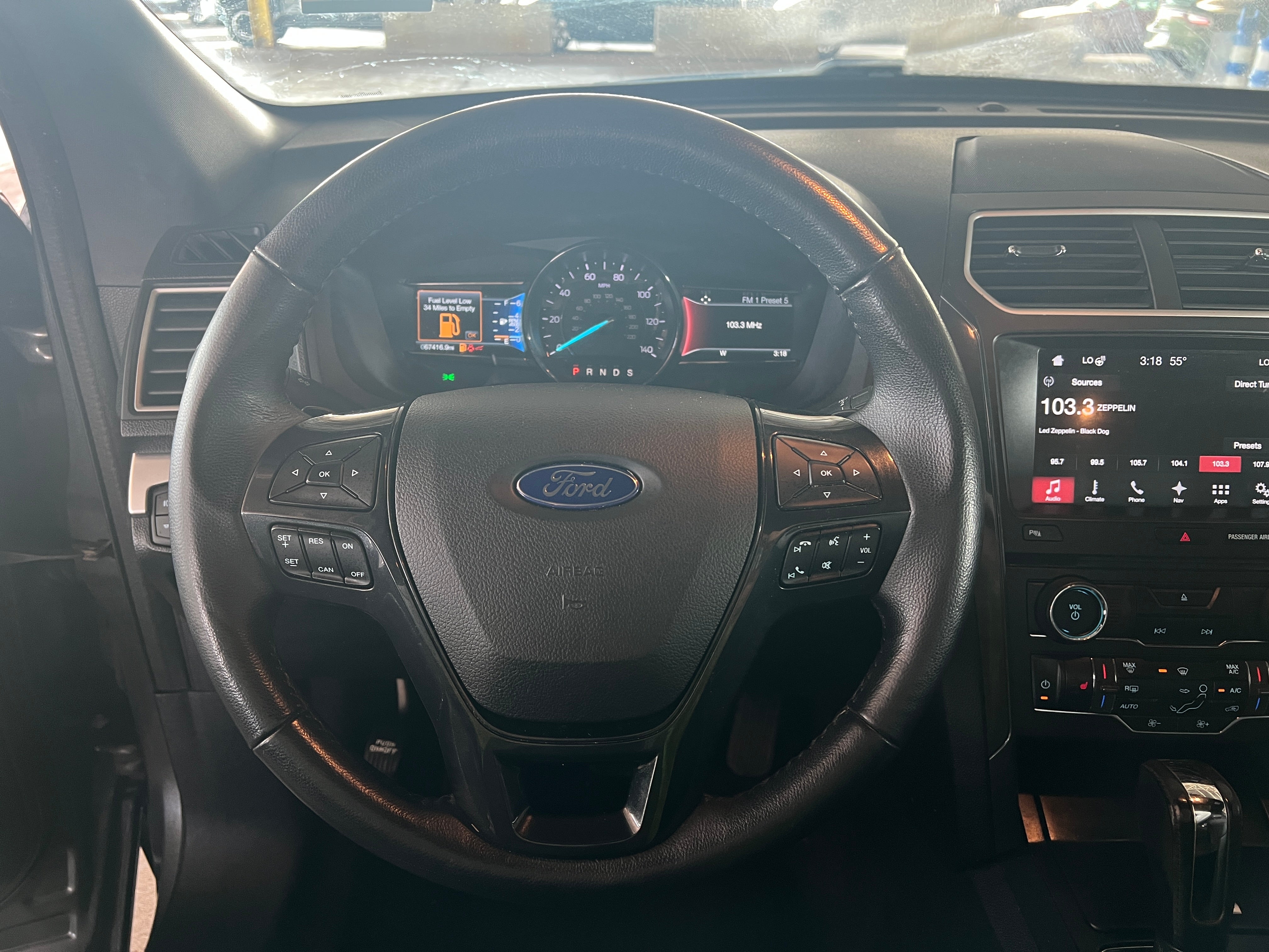 2017 Ford Explorer XLT 4