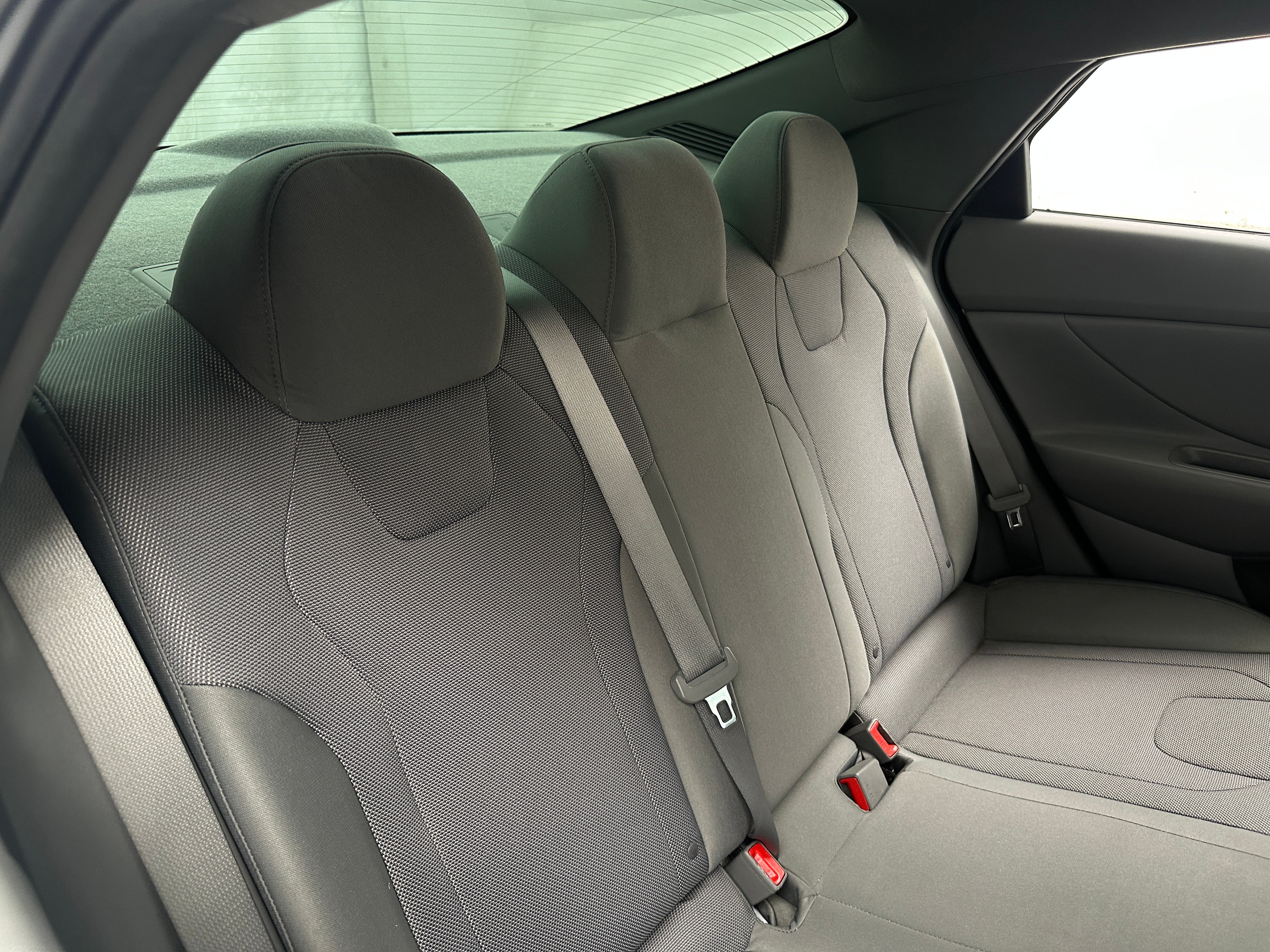 2022 Hyundai Elantra SE 6