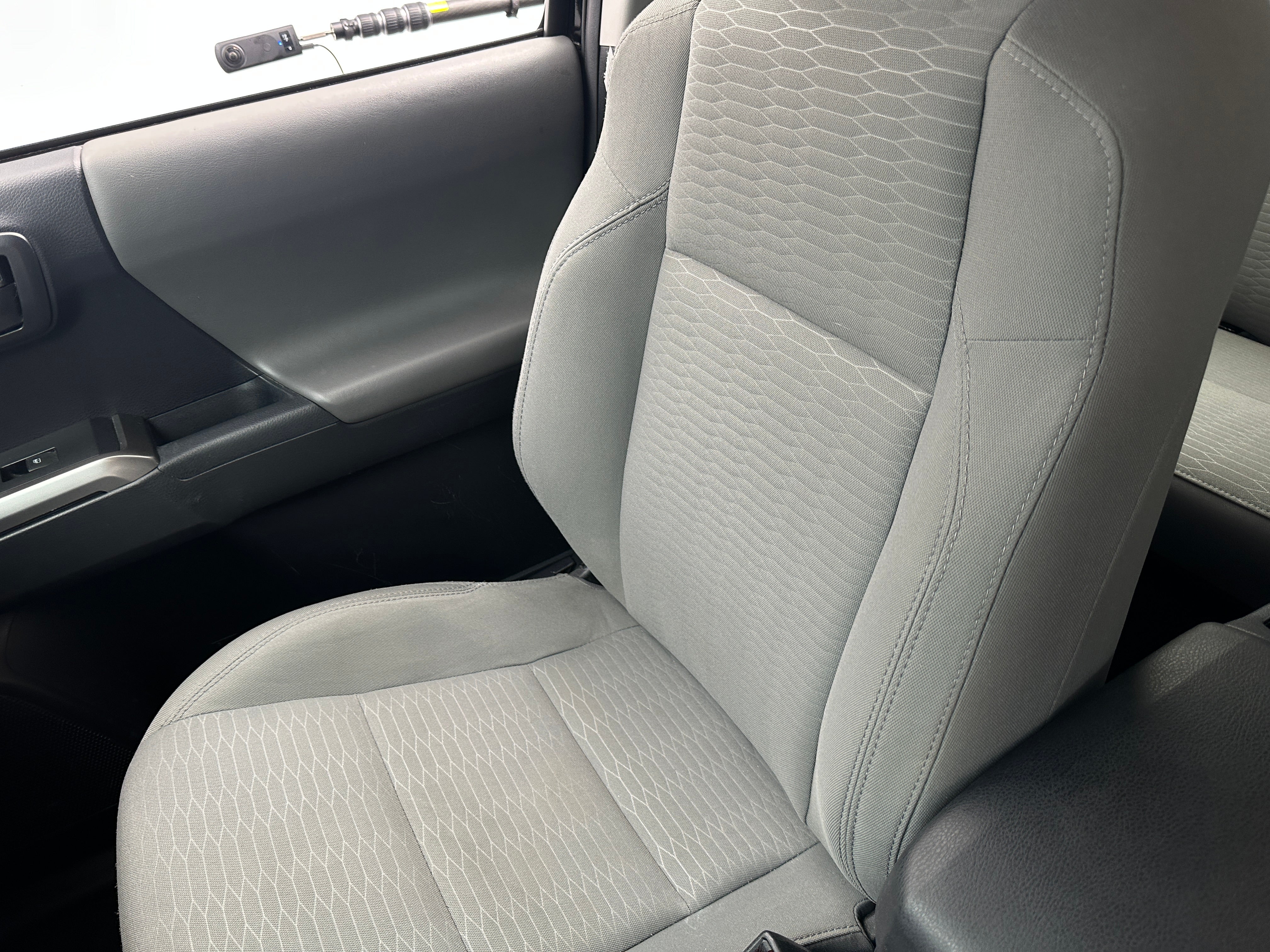 2019 Toyota Tacoma SR5 2