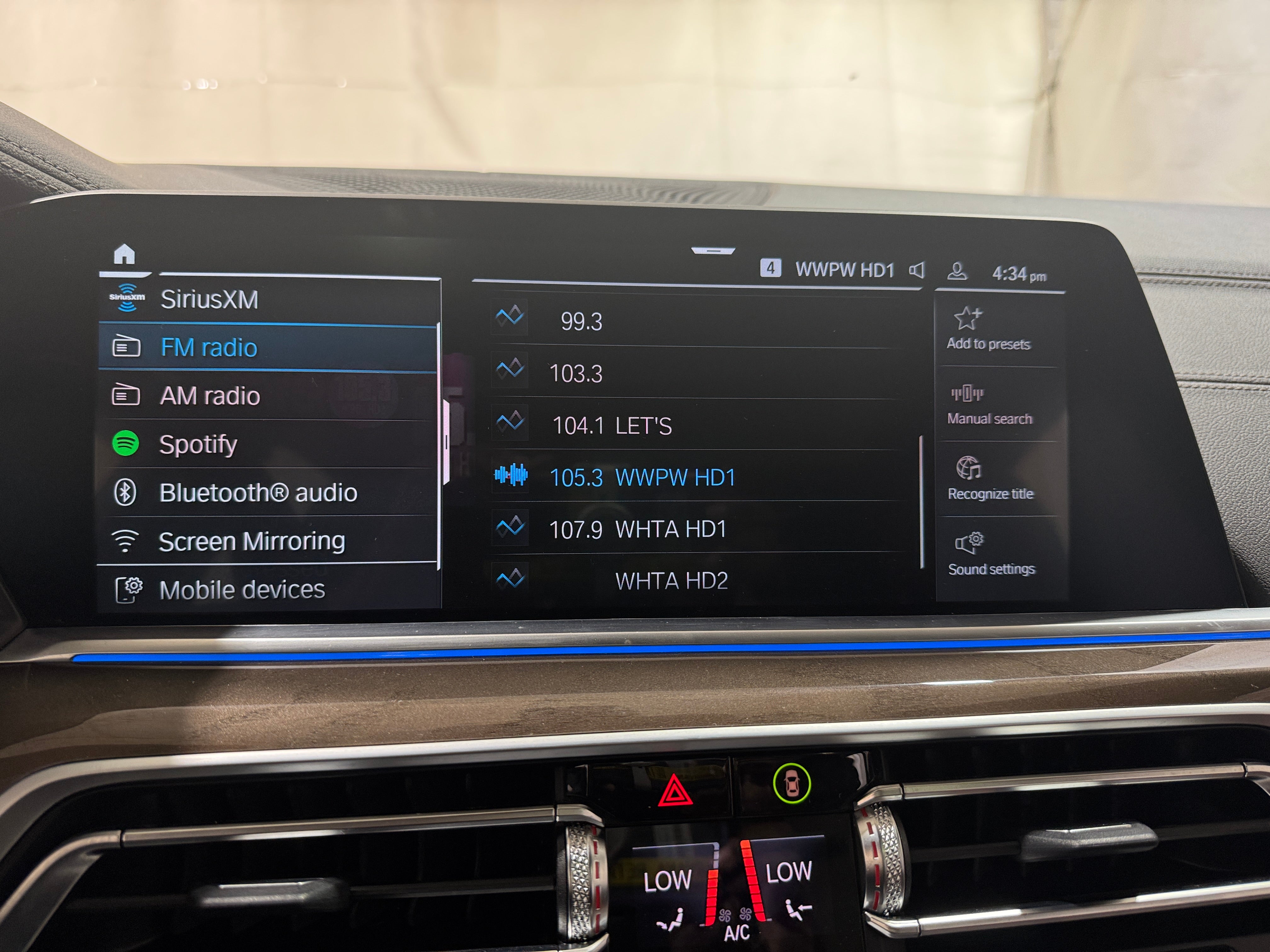 2022 BMW X5 xDrive45e 3
