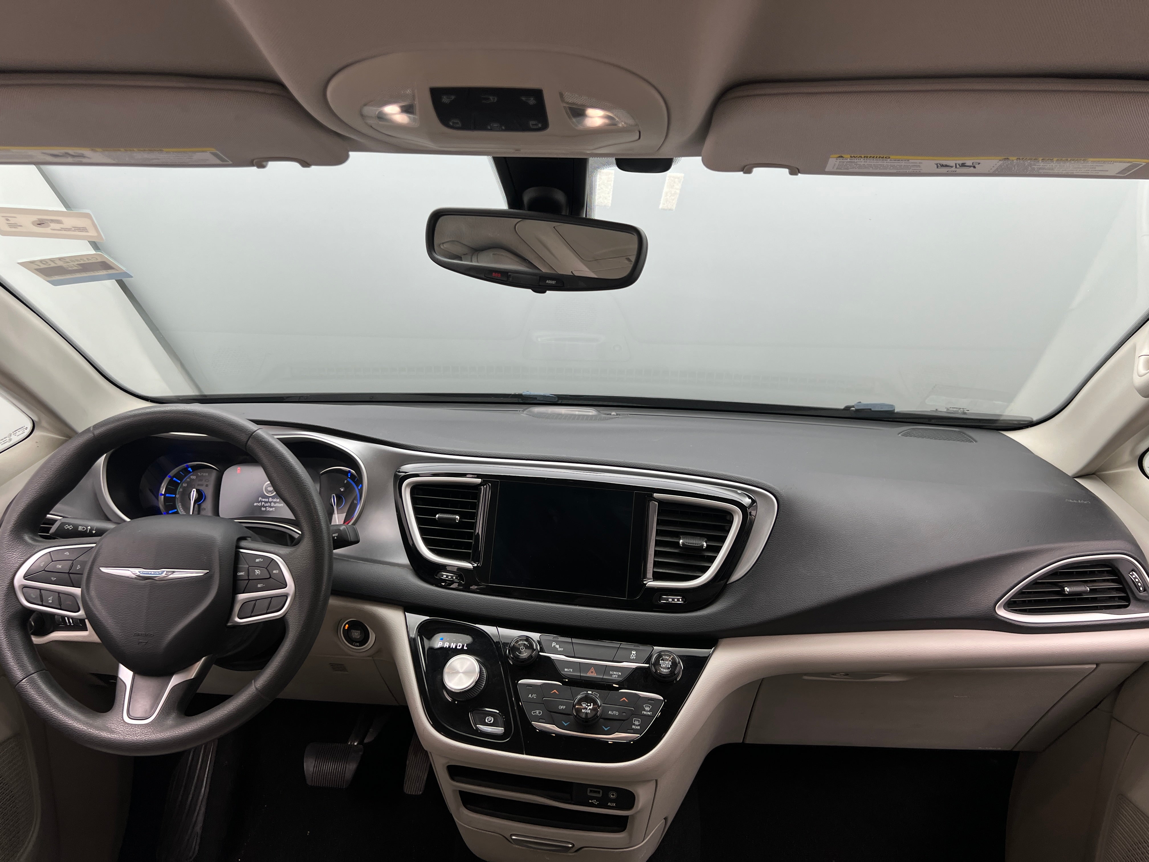 2018 Chrysler Pacifica Hybrid Touring Plus 3