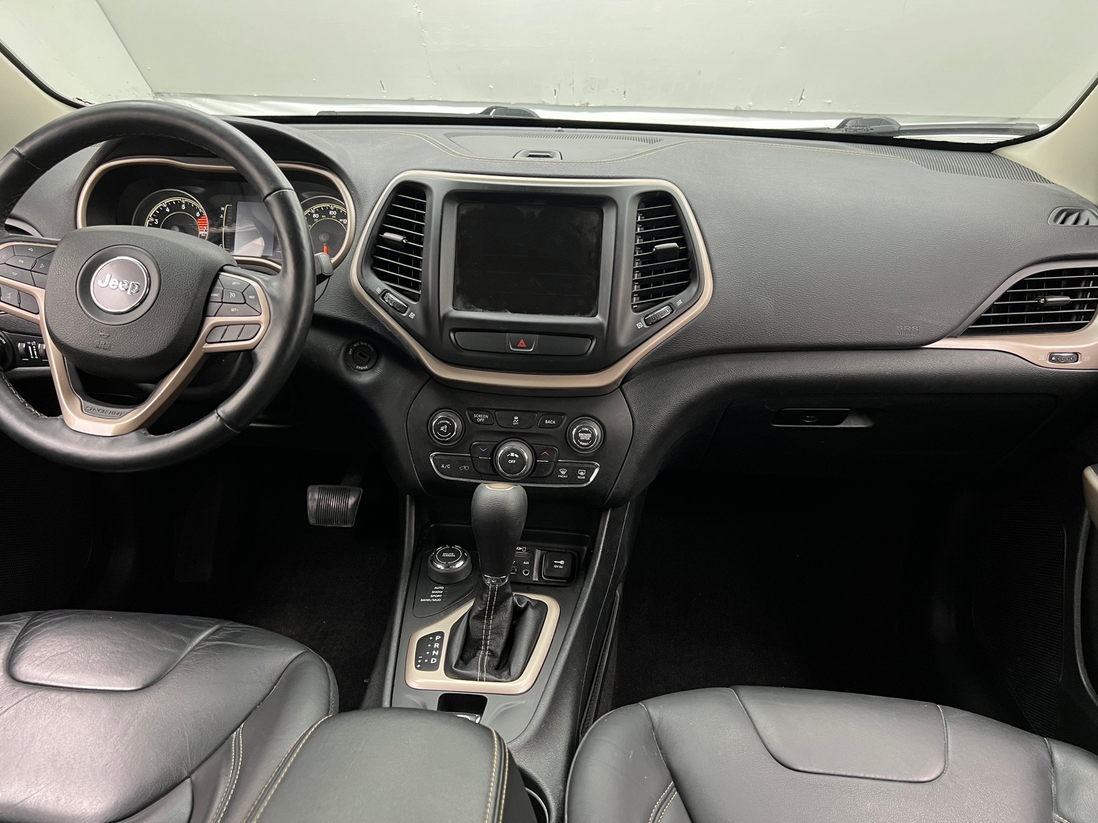 Thumbnail: 2017 Jeep Cherokee - 2