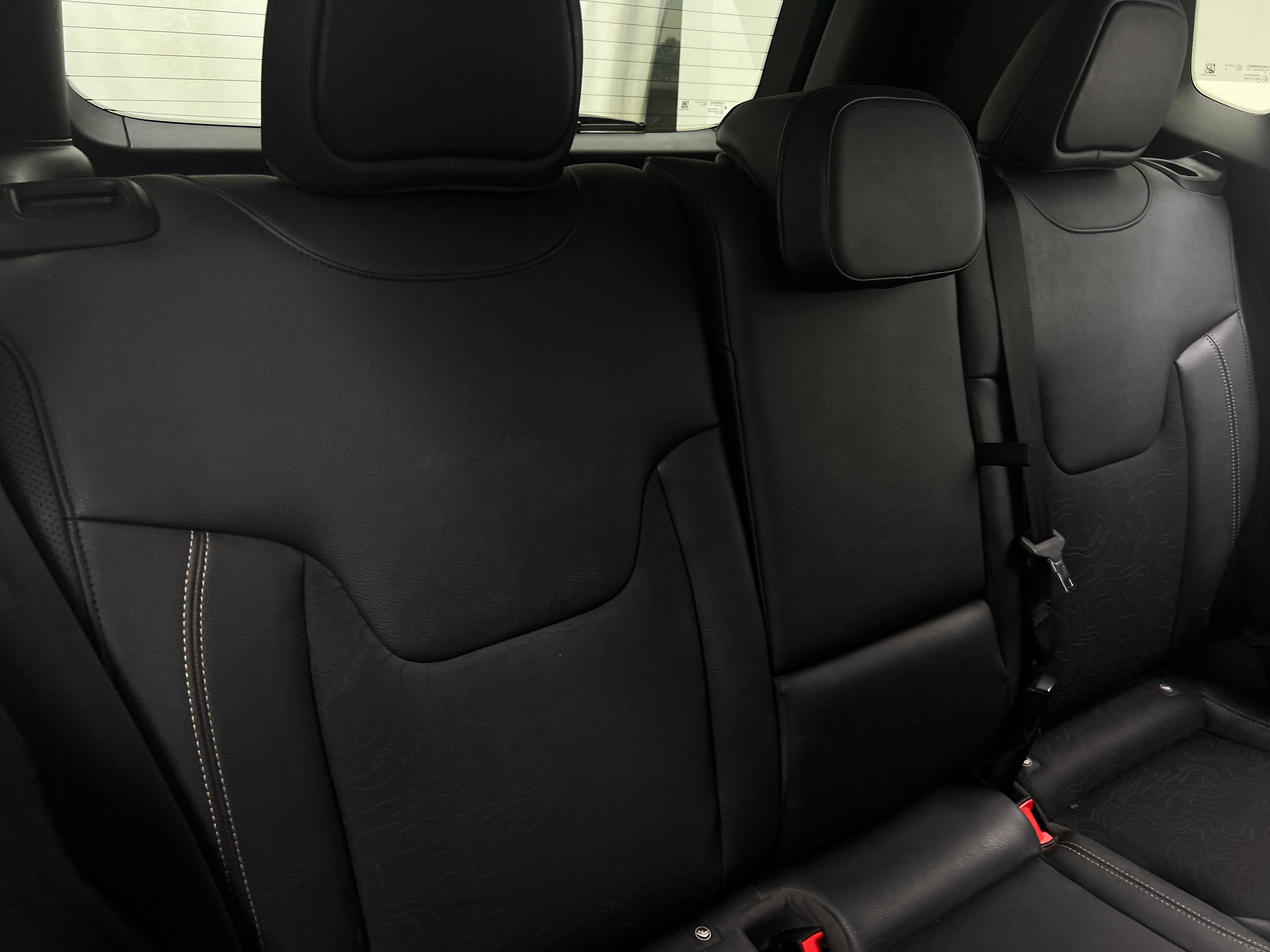 2017 Jeep Renegade Deserthawk 6