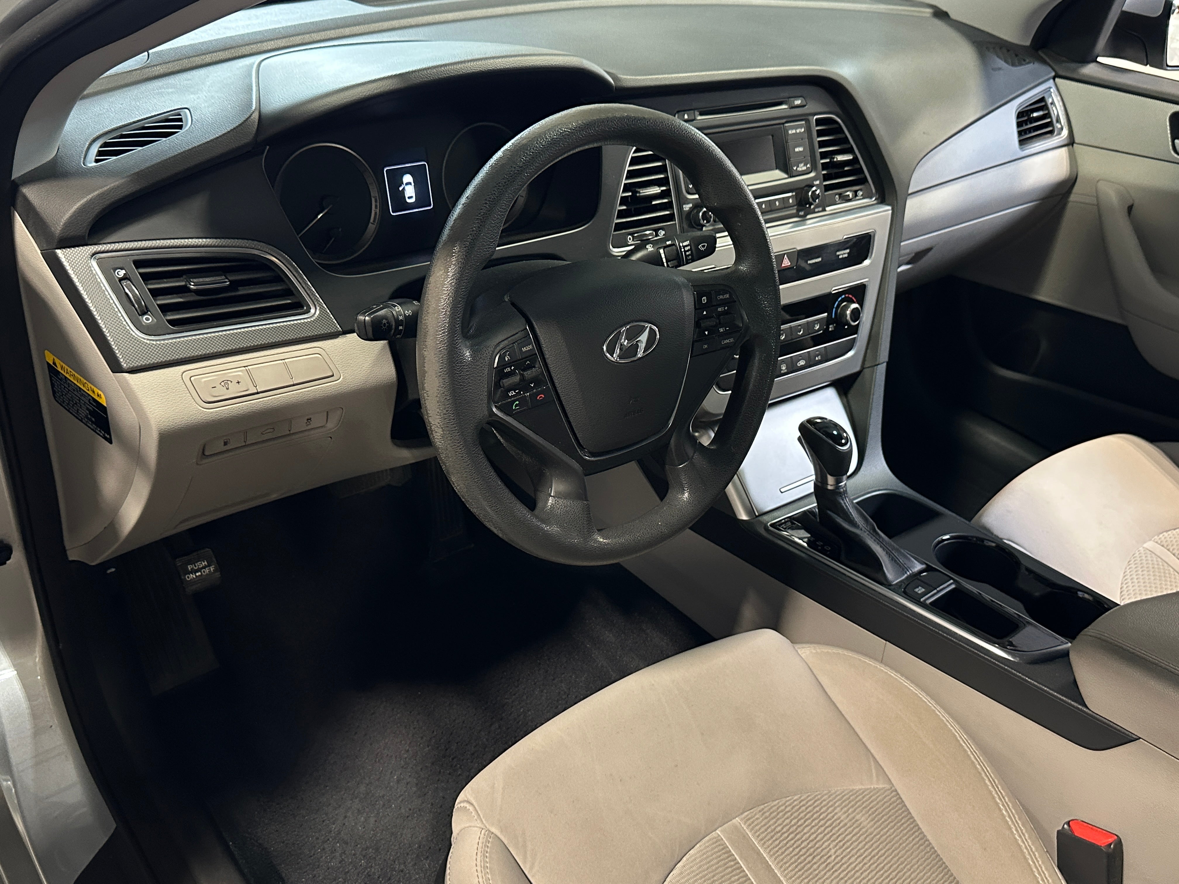 2015 Hyundai Sonata SE 3