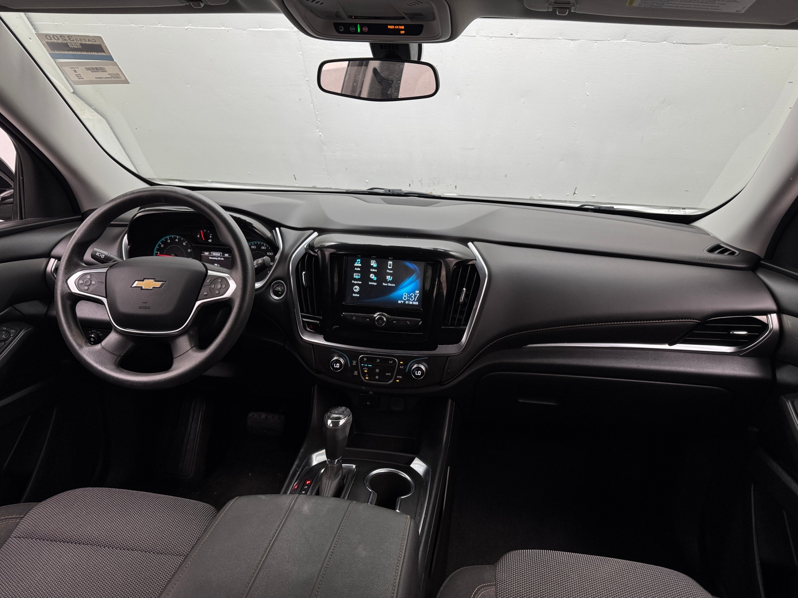 Thumbnail: 2019 Chevrolet Traverse - 3