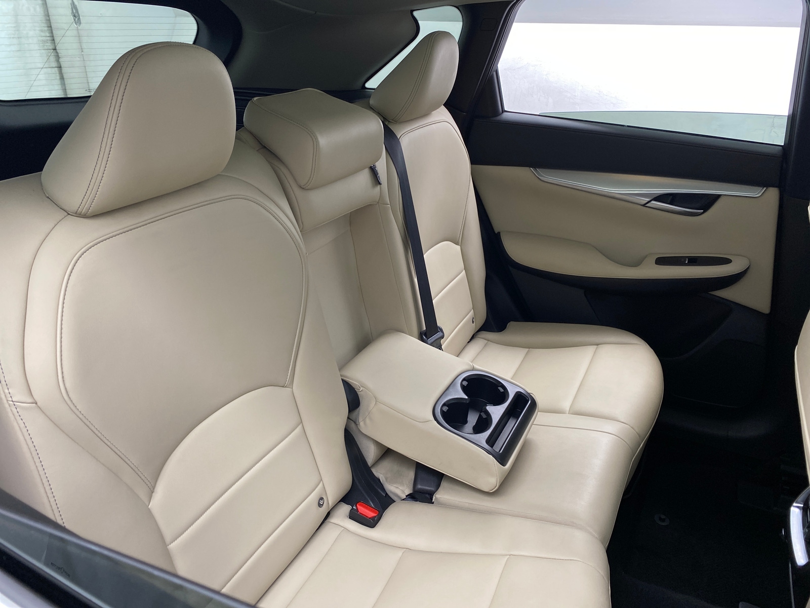 Thumbnail: 2021 INFINITI QX50 - 5