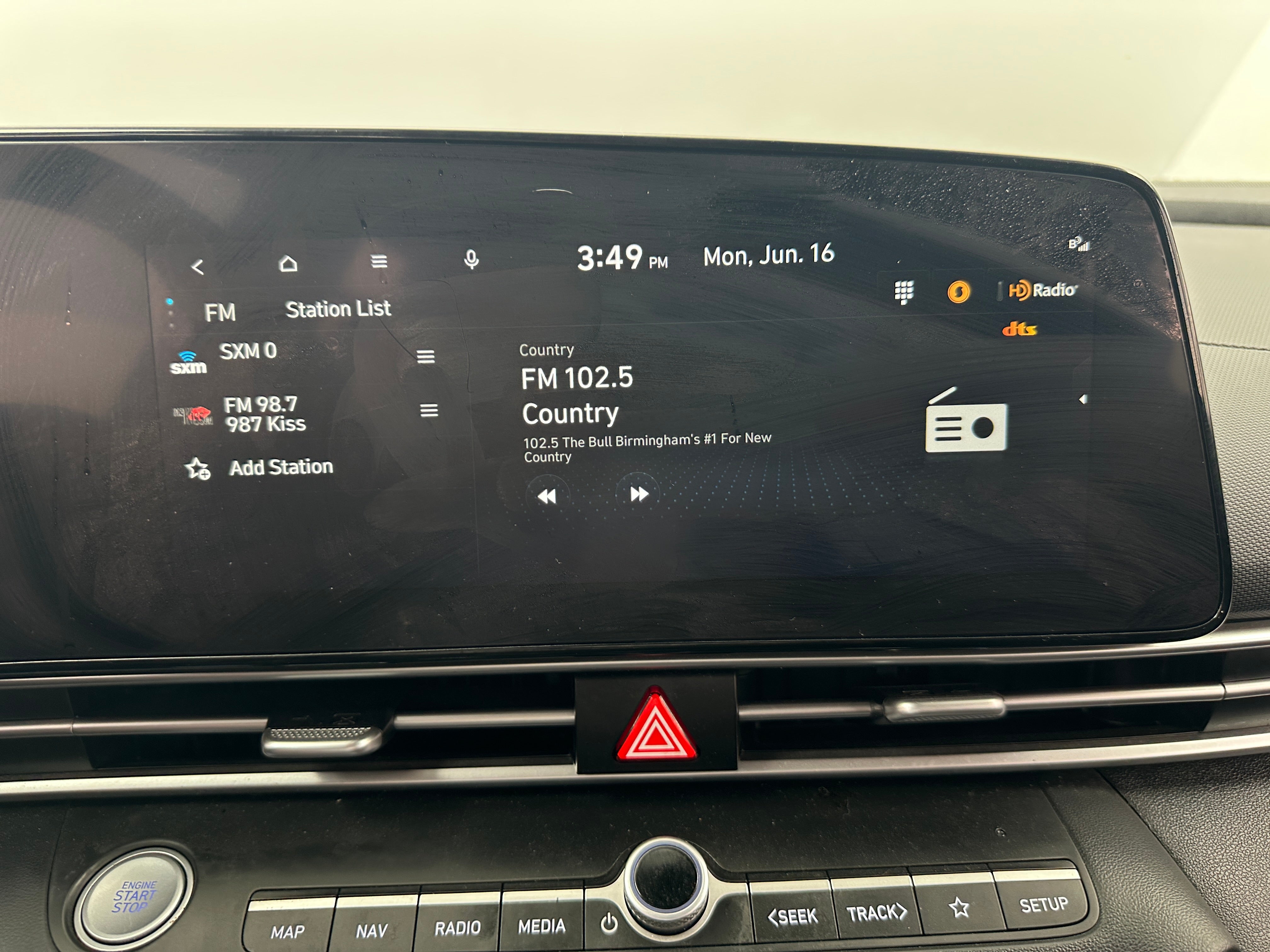 2023 Hyundai Elantra SEL 4