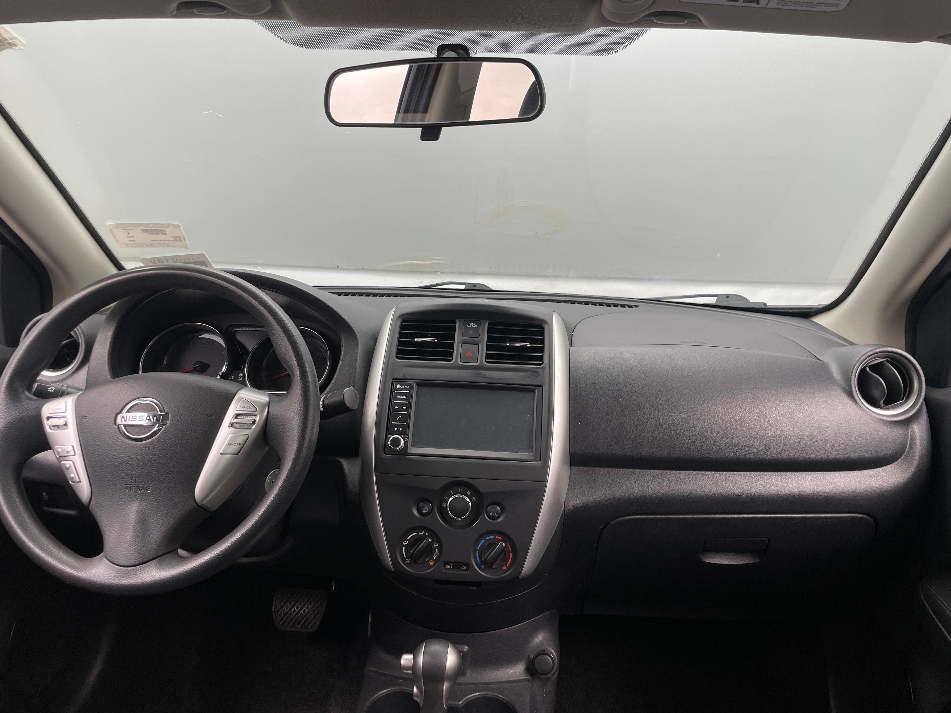 2019 Nissan Versa SV 3