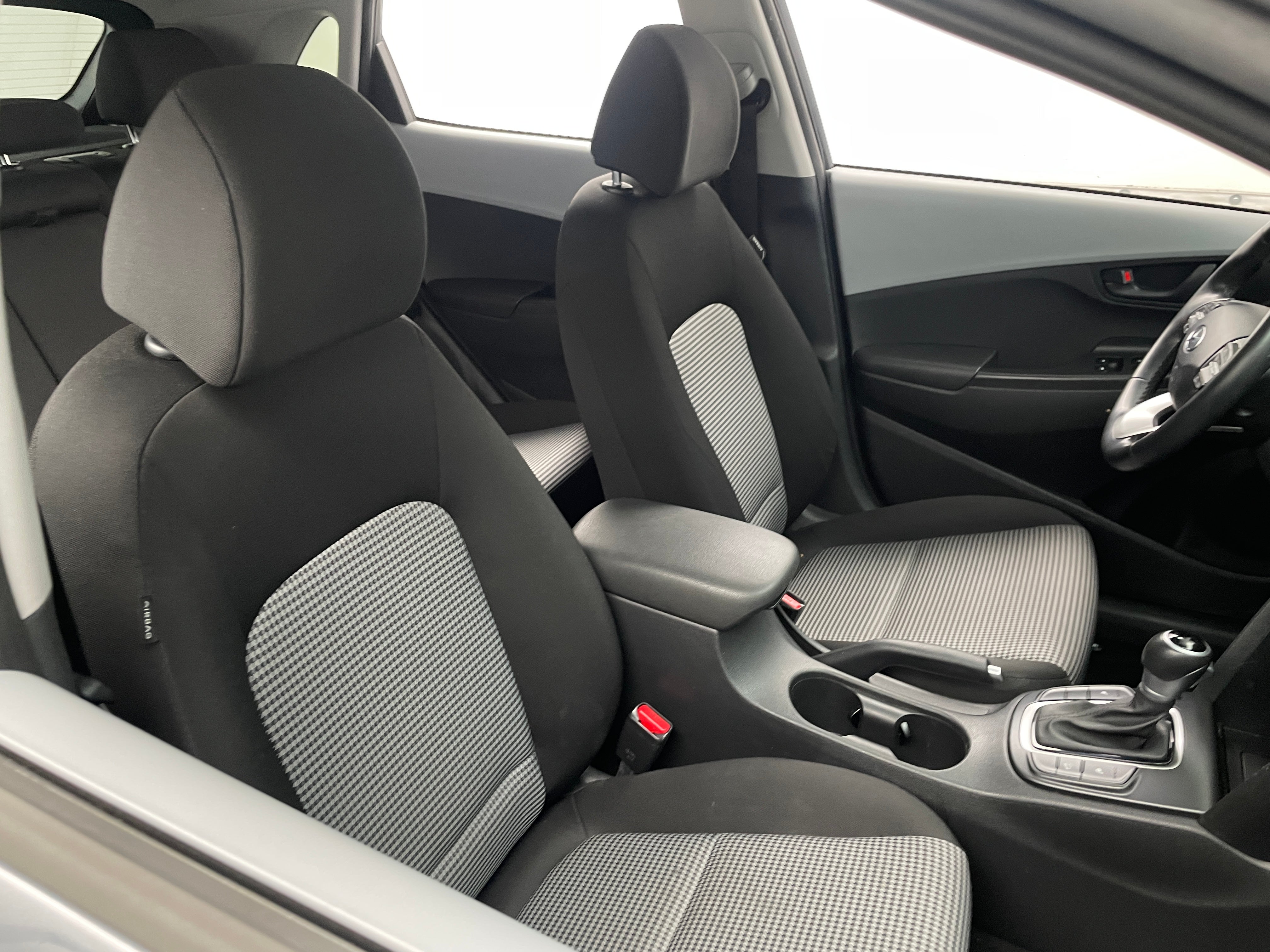 Thumbnail: 2020 Hyundai Kona - 2