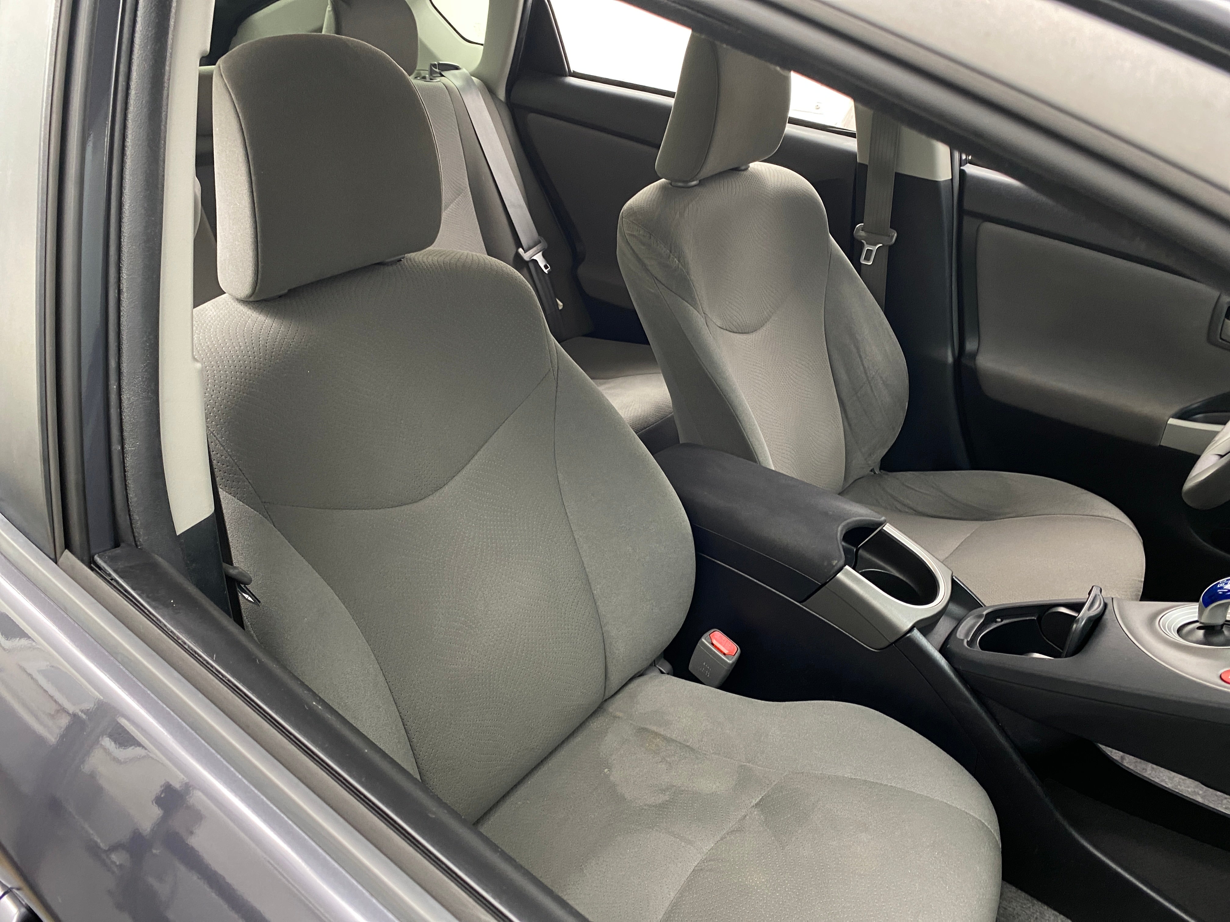 2014 Toyota Prius Two 2