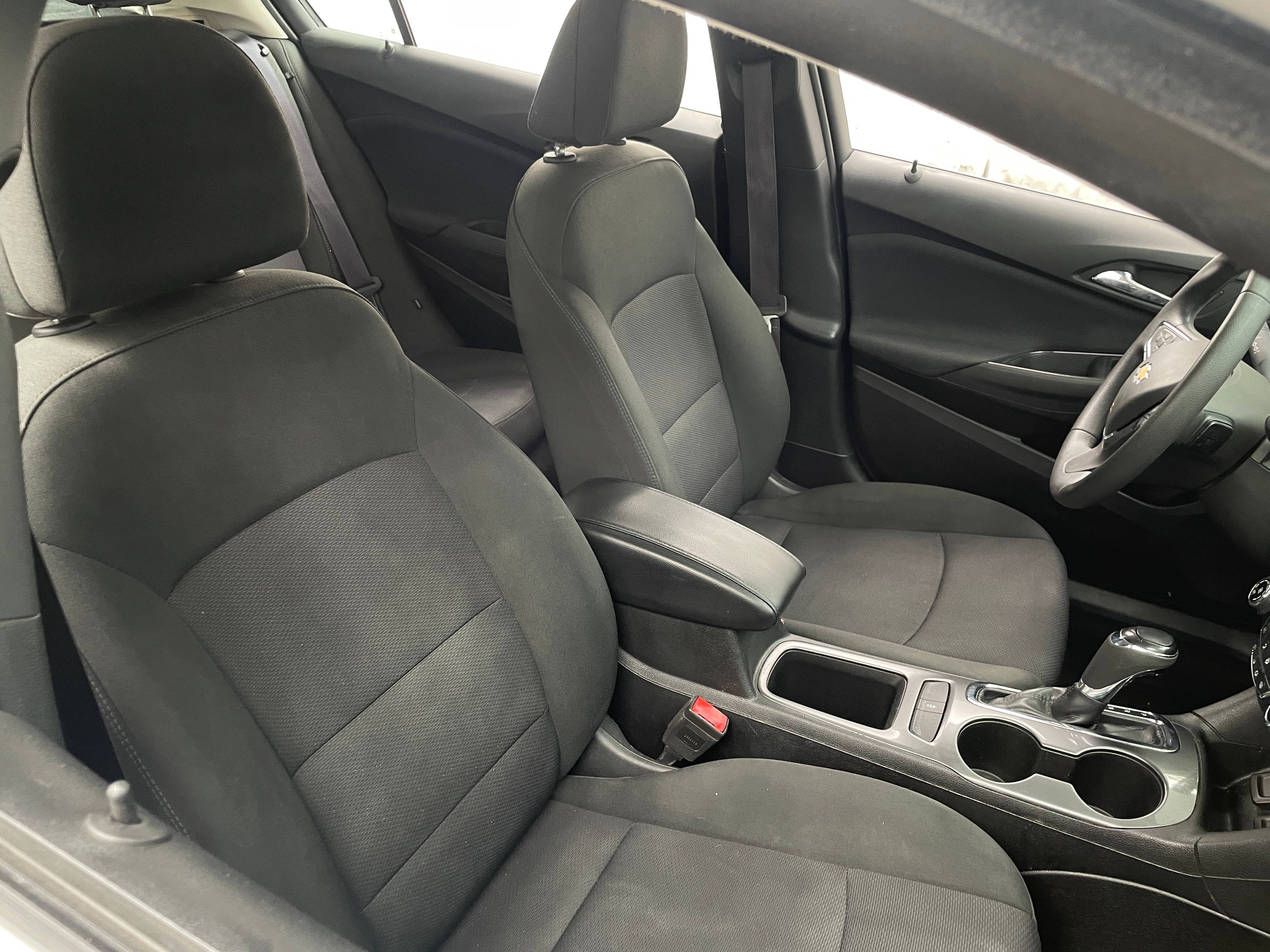 2017 Chevrolet Cruze LT 2