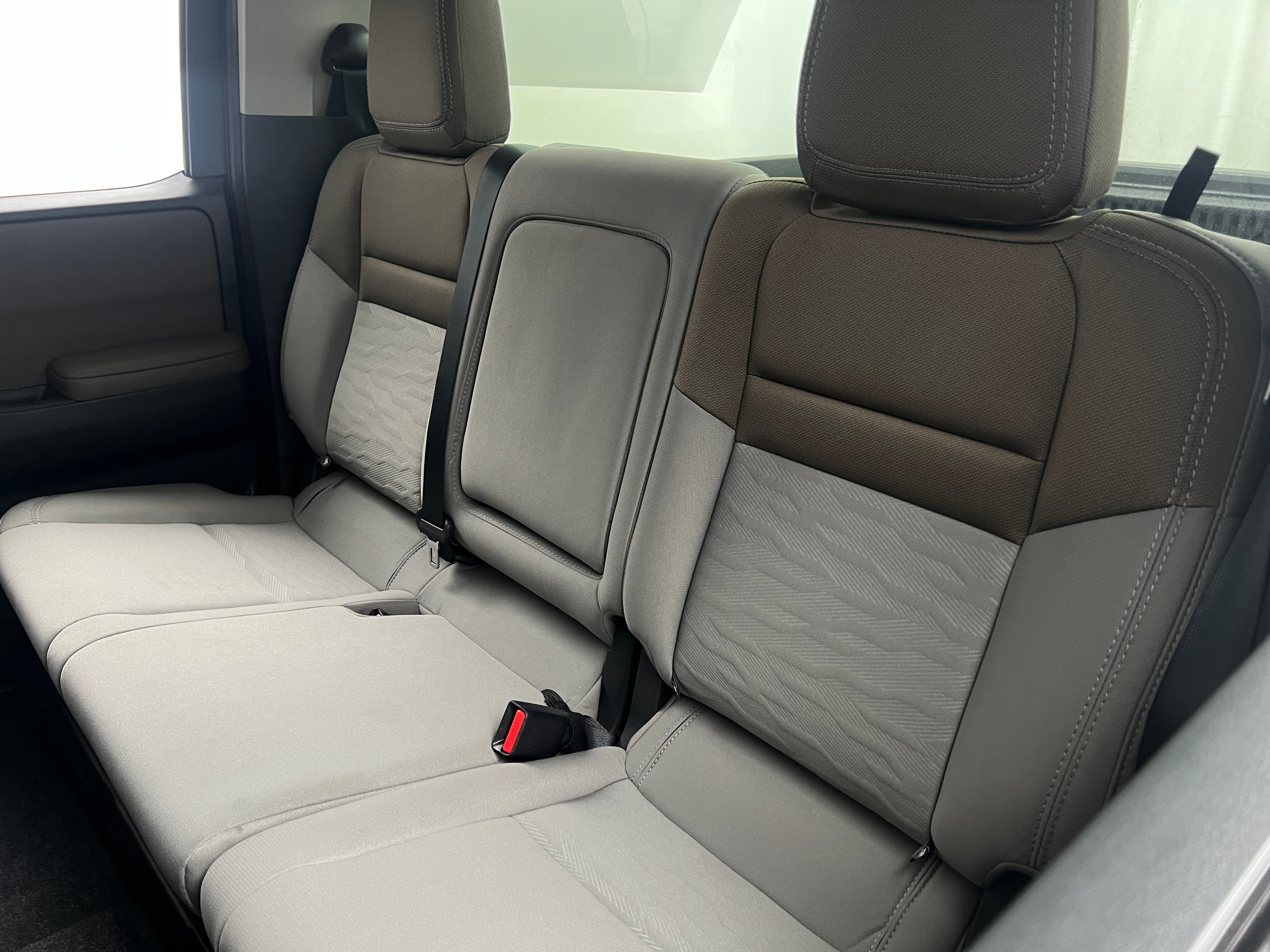 Thumbnail: 2024 Nissan Frontier - 6