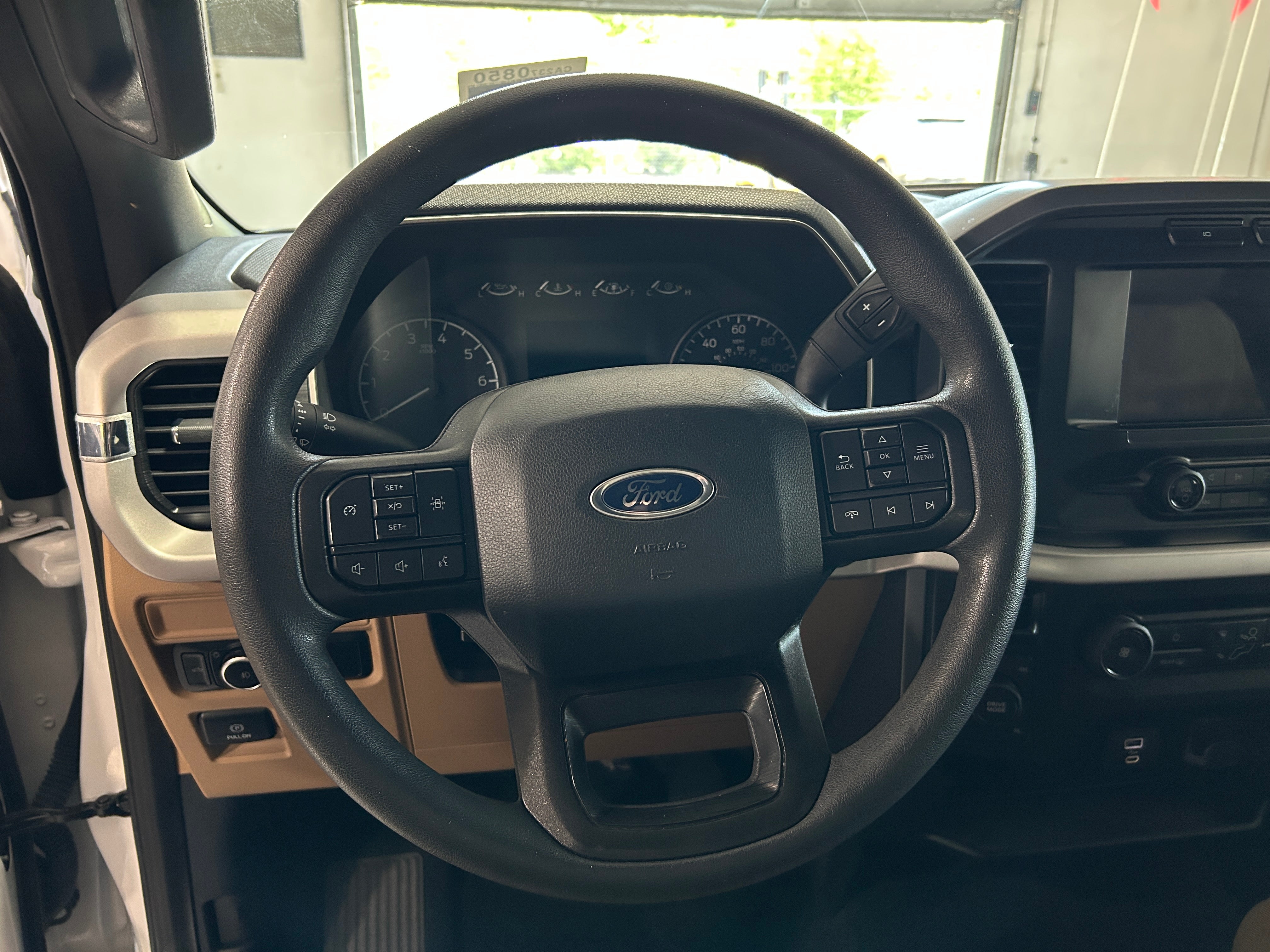 2023 Ford Econoline E-150 5