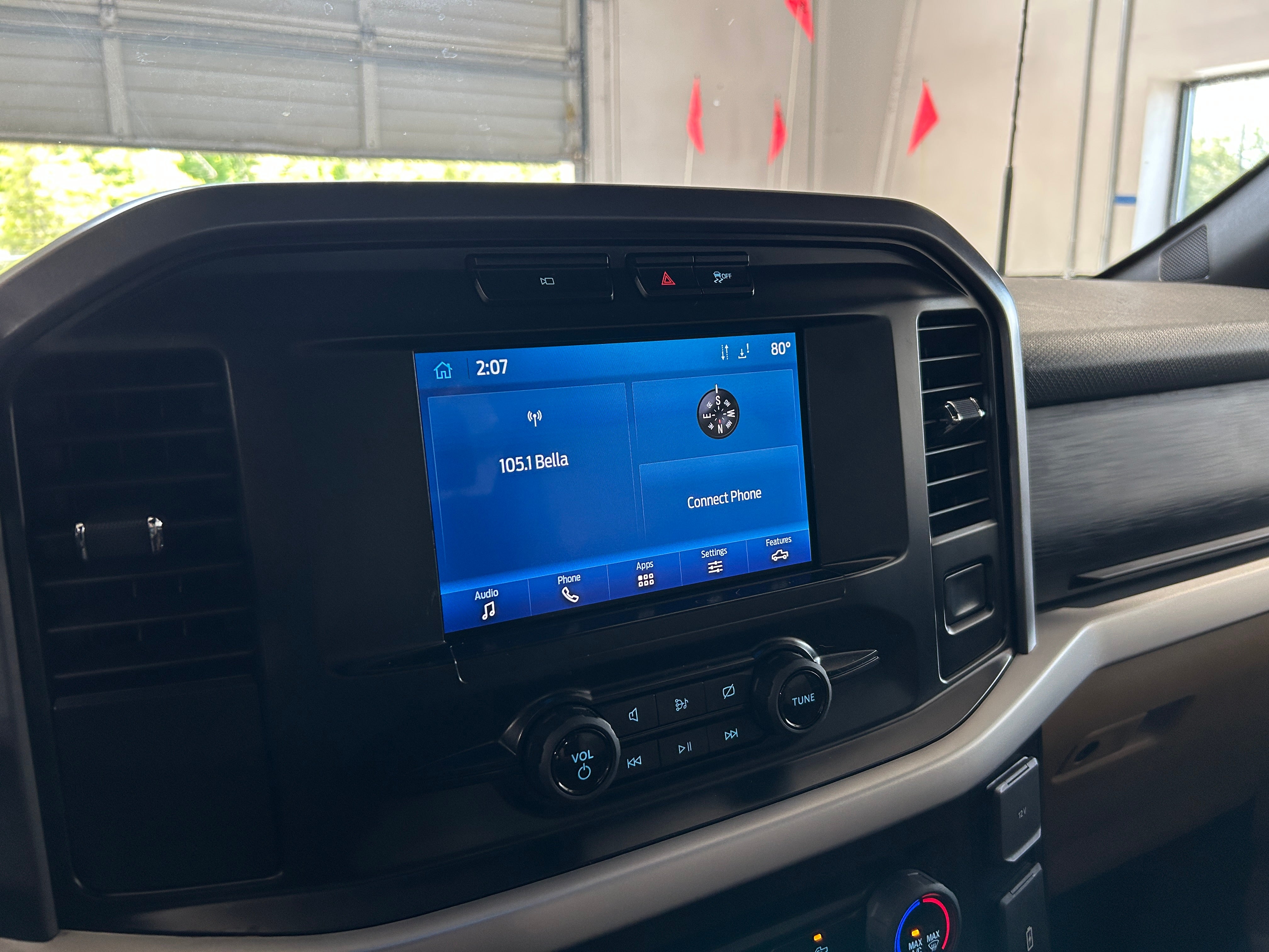 2023 Ford Econoline E-150 4