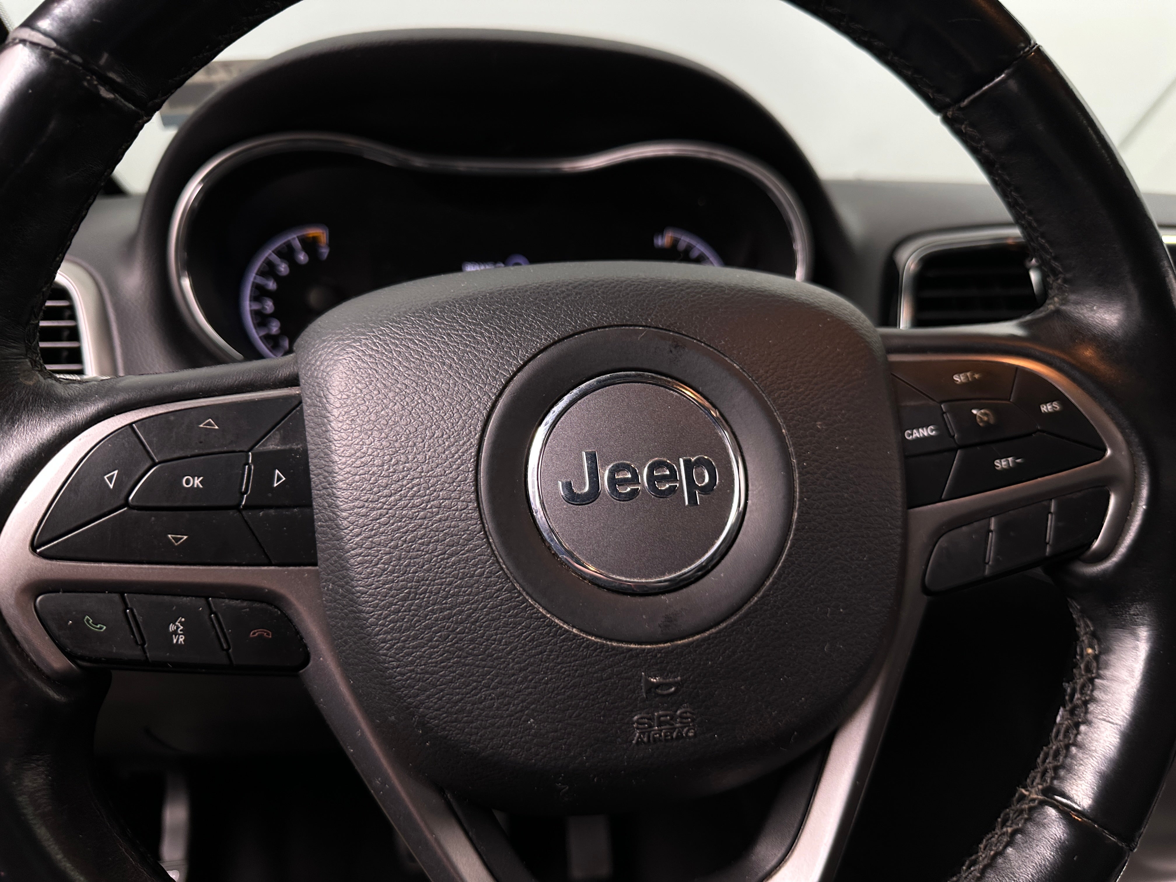 2019 Jeep Grand Cherokee Limited Edition 4