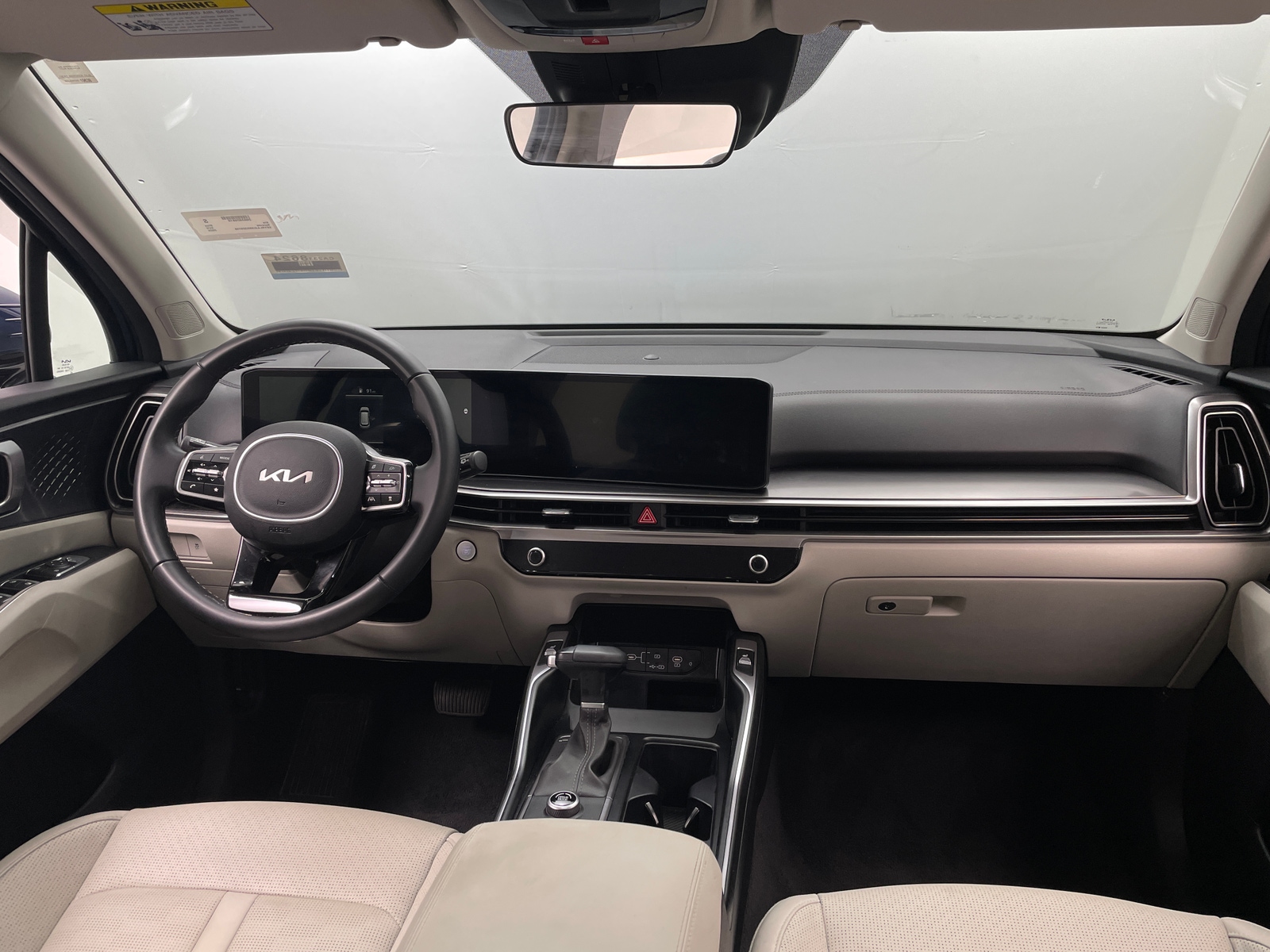 Thumbnail: 2025 Kia Sorento - 2