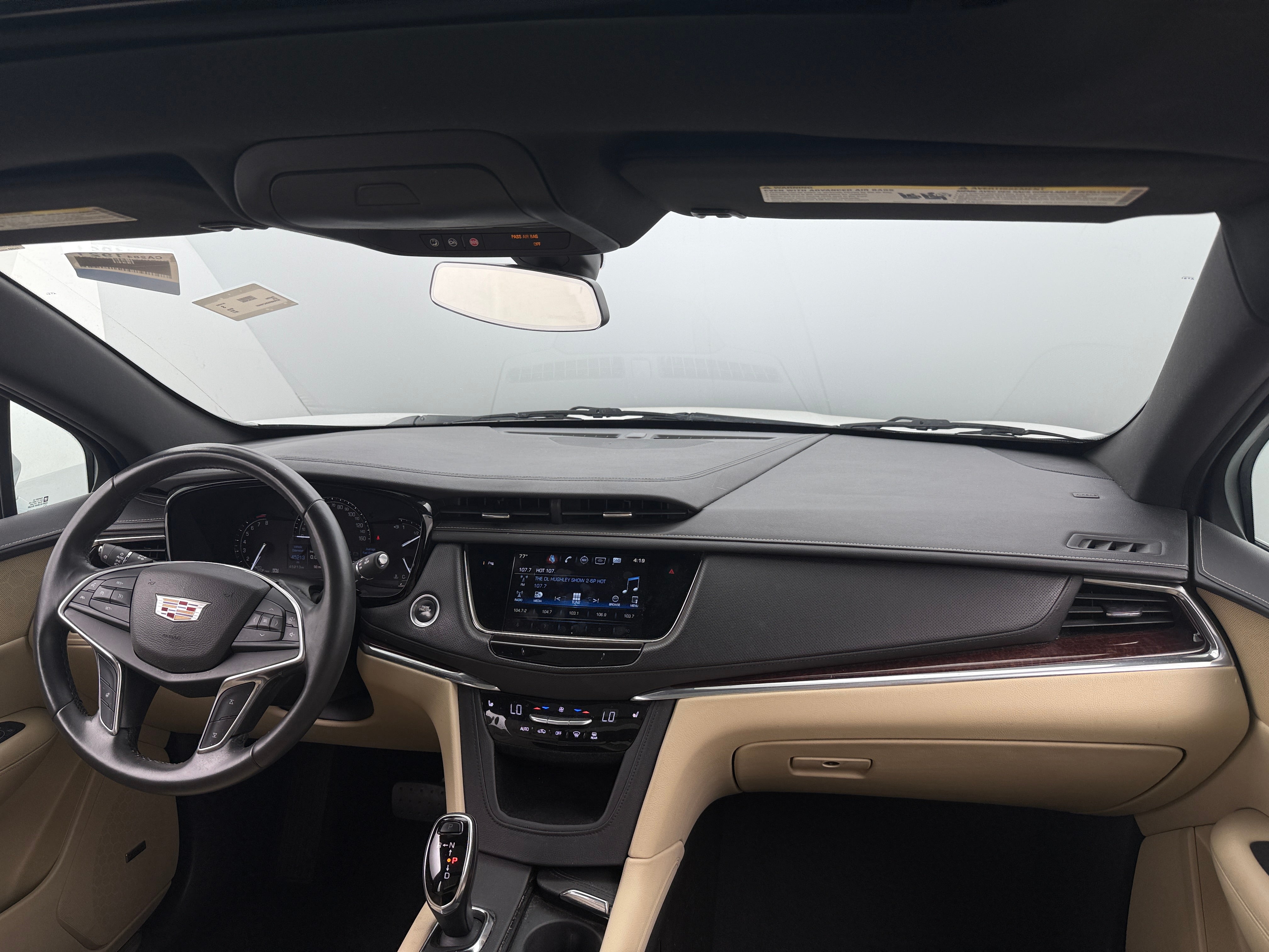 2017 Cadillac XT5 Luxury 2