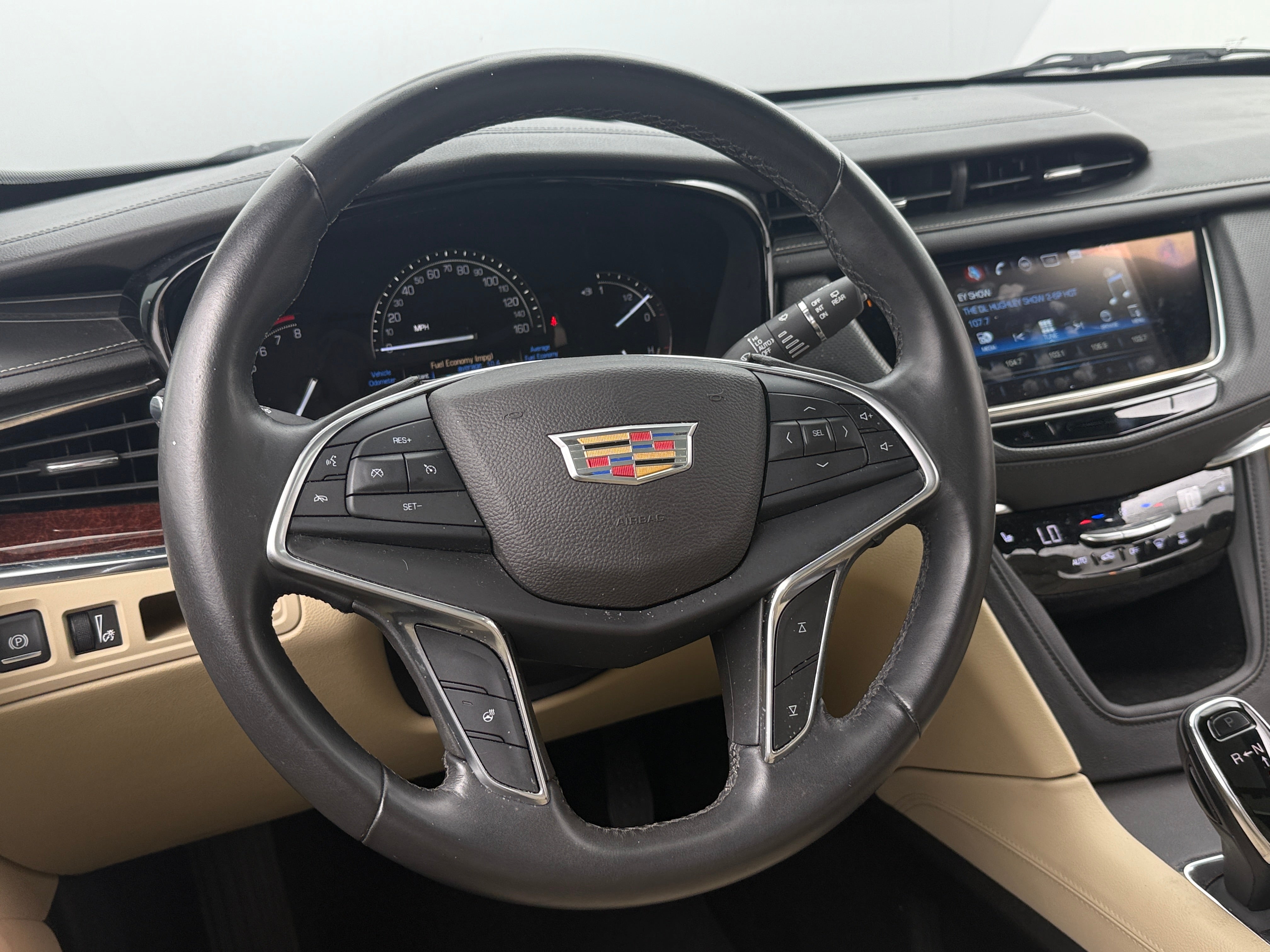 2017 Cadillac XT5 Luxury 4