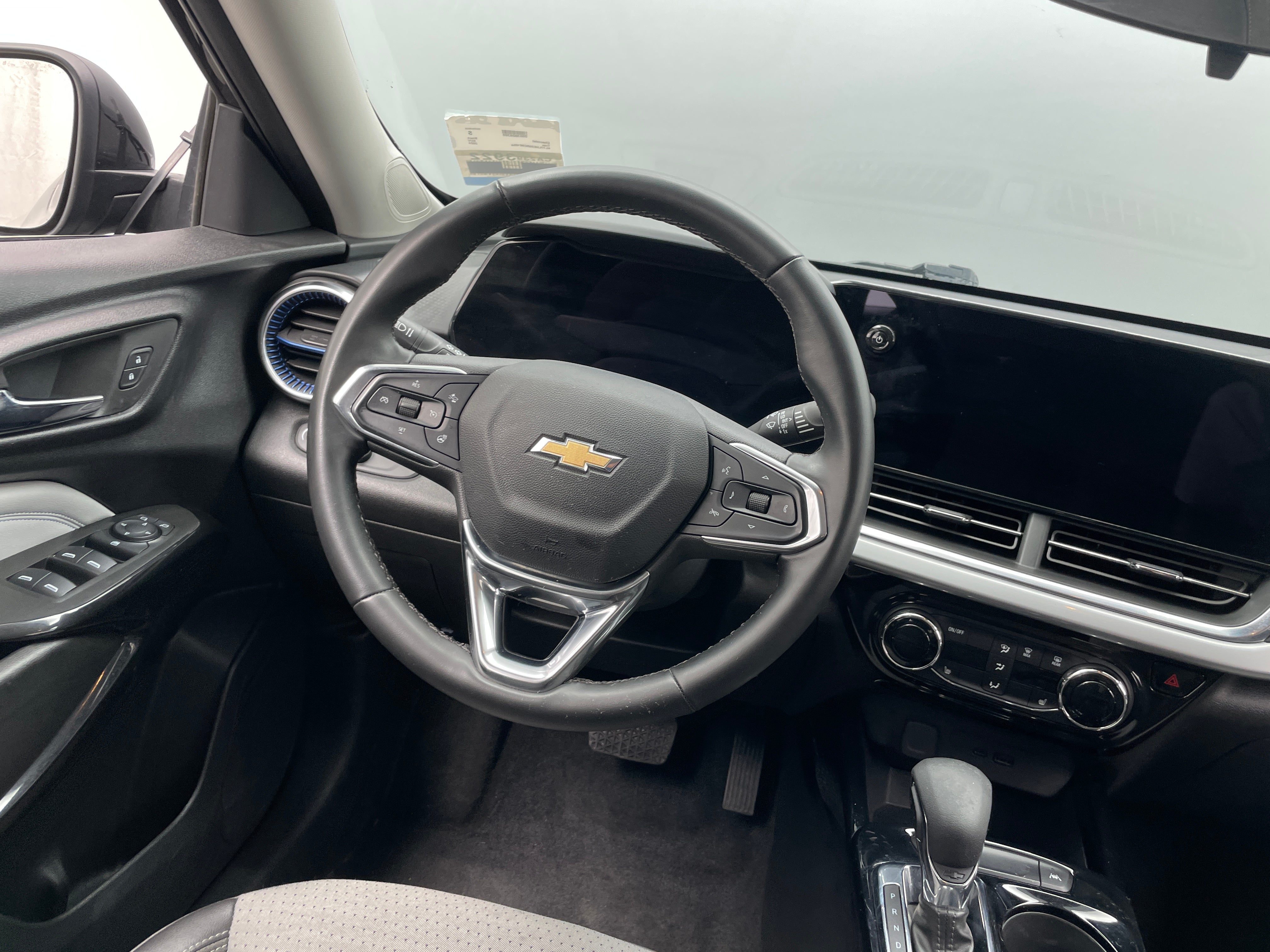 2024 Chevrolet Trax LT 5