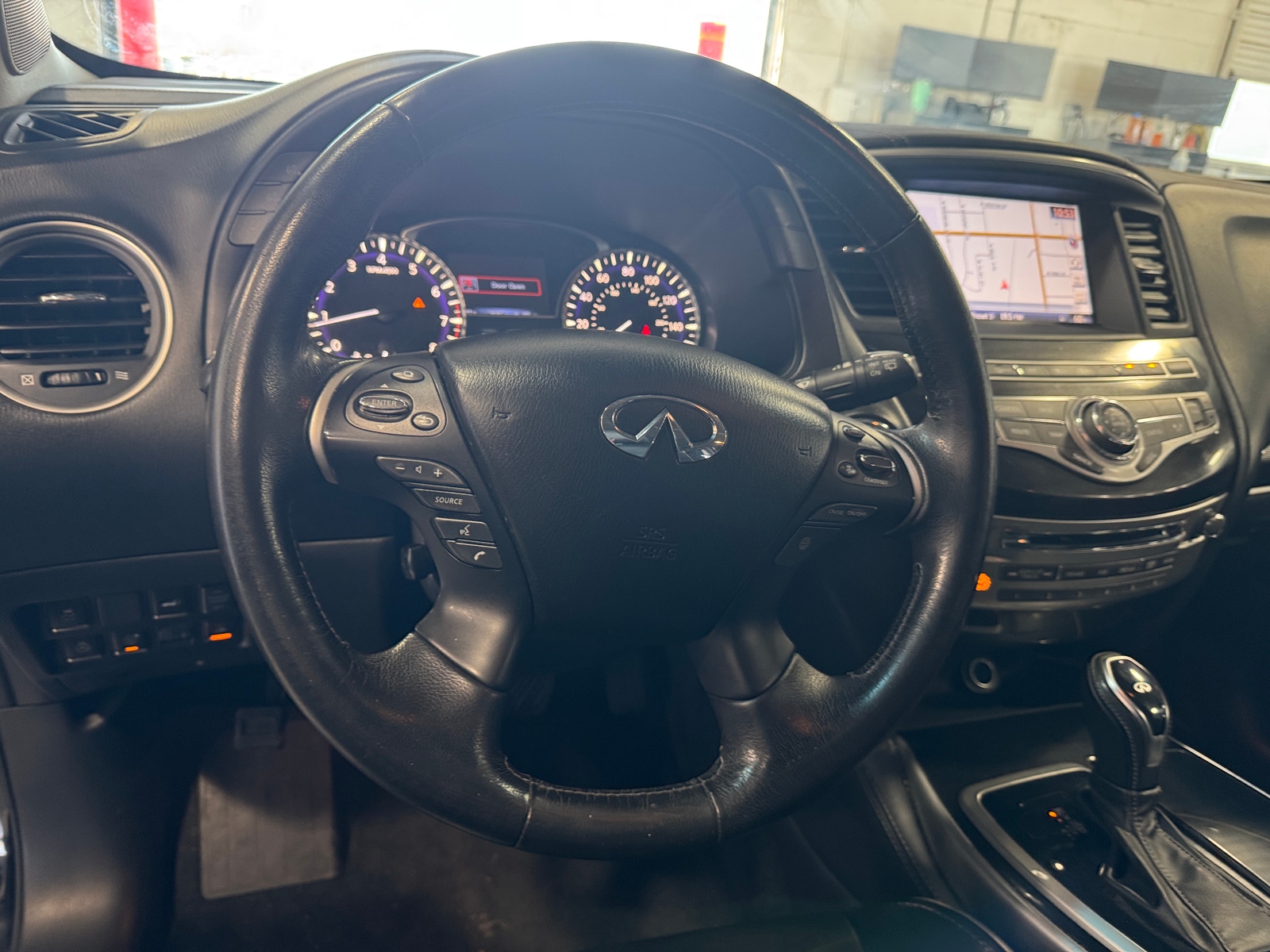 Thumbnail: 2016 INFINITI QX60 - 3