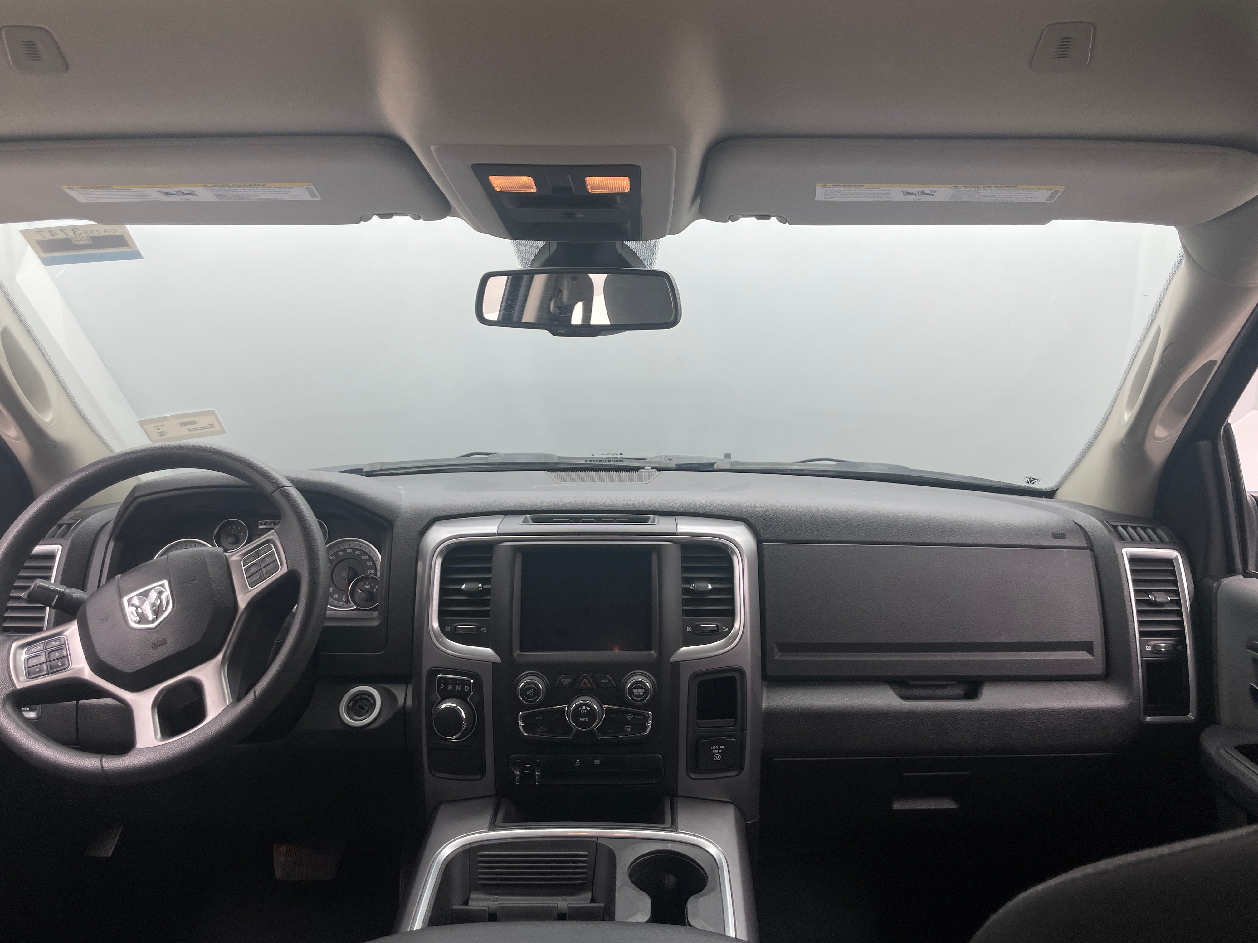 2023 RAM 1500 Classic SLT 3