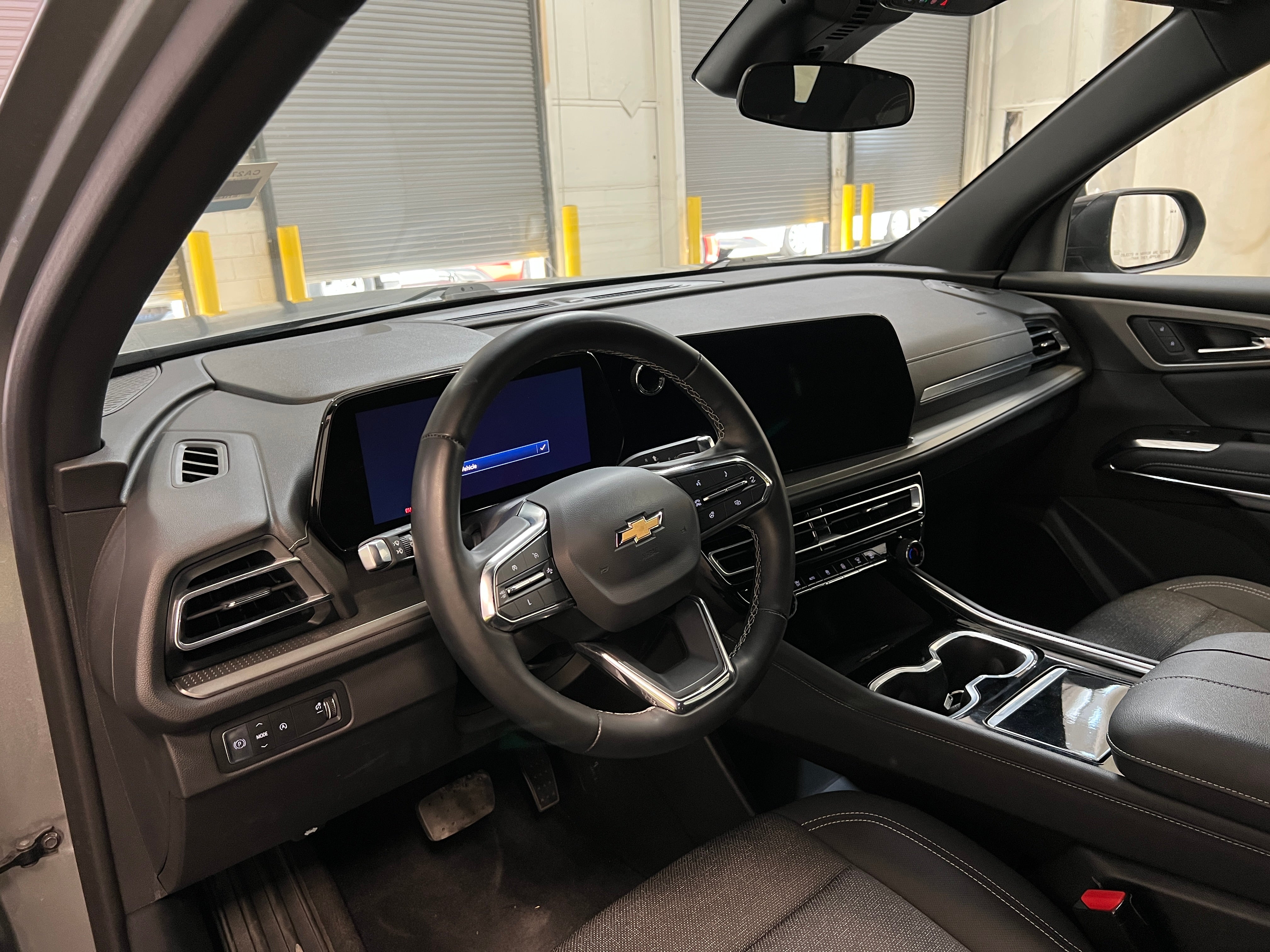 Thumbnail: 2024 Chevrolet Traverse - 3