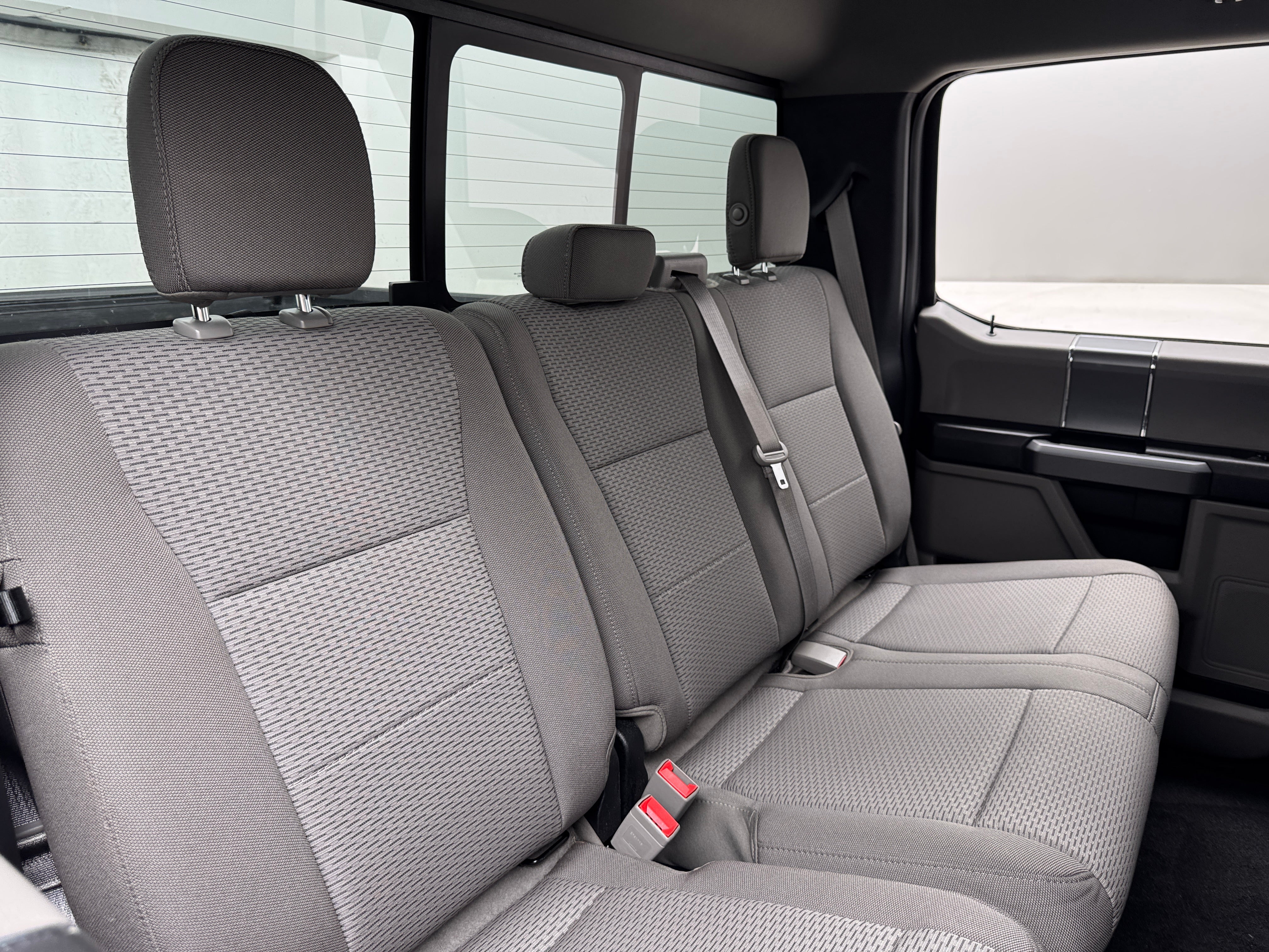 2018 Ford Econoline E-150 6