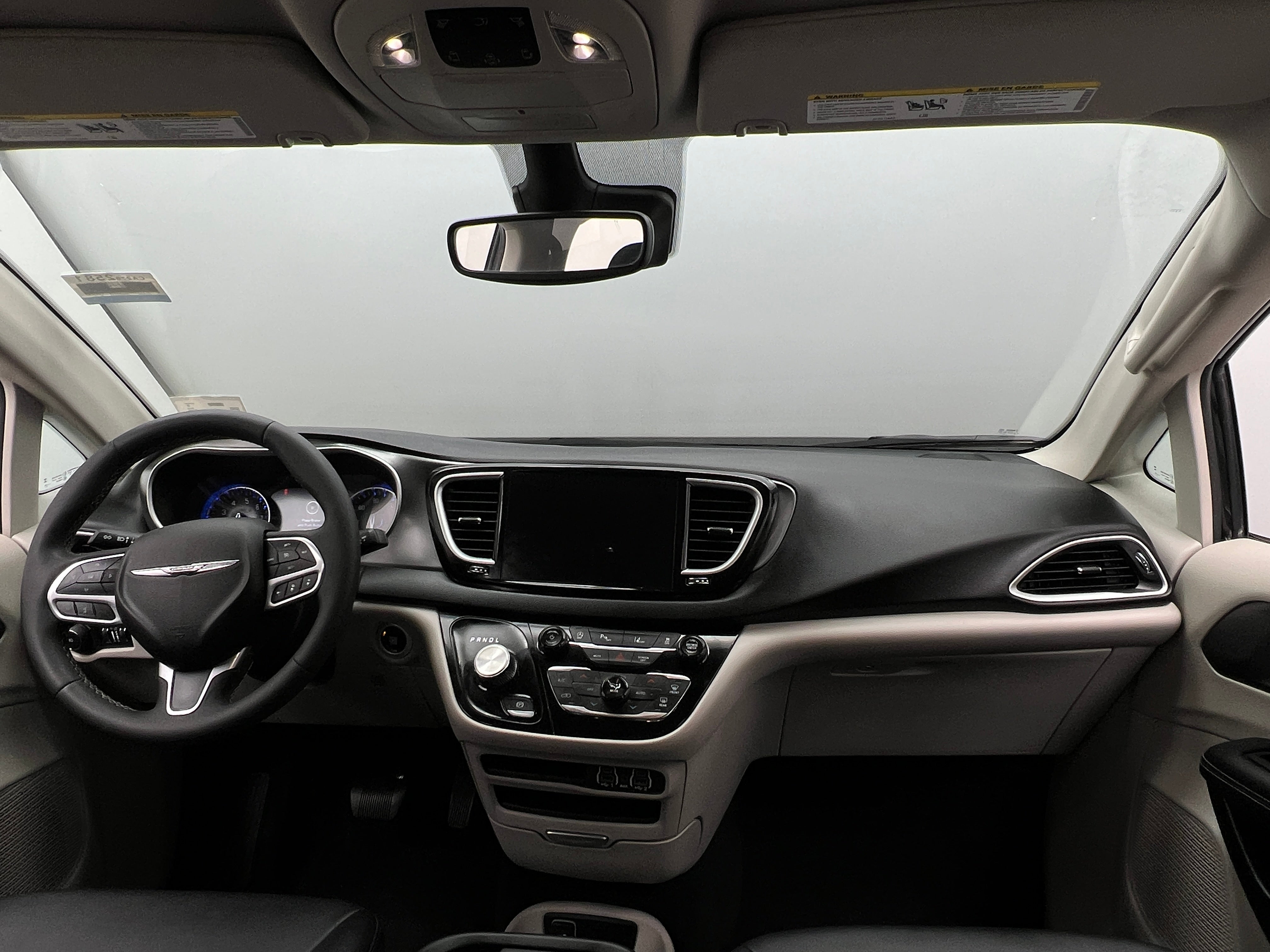 Thumbnail: 2024 Chrysler Pacifica - 2