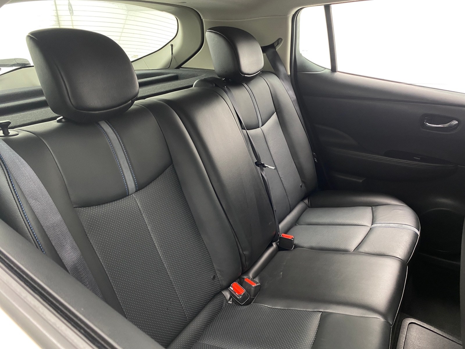 Thumbnail: 2019 Nissan Leaf - 5