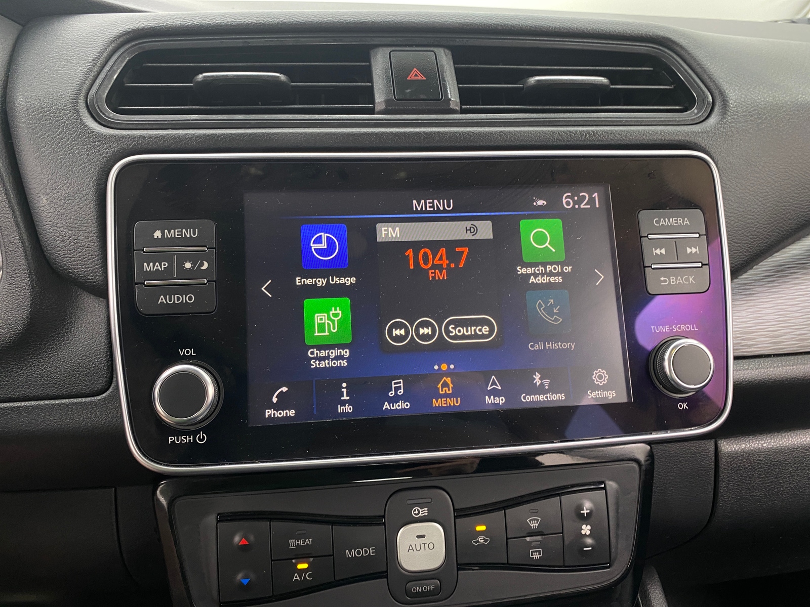 Thumbnail: 2019 Nissan Leaf - 3