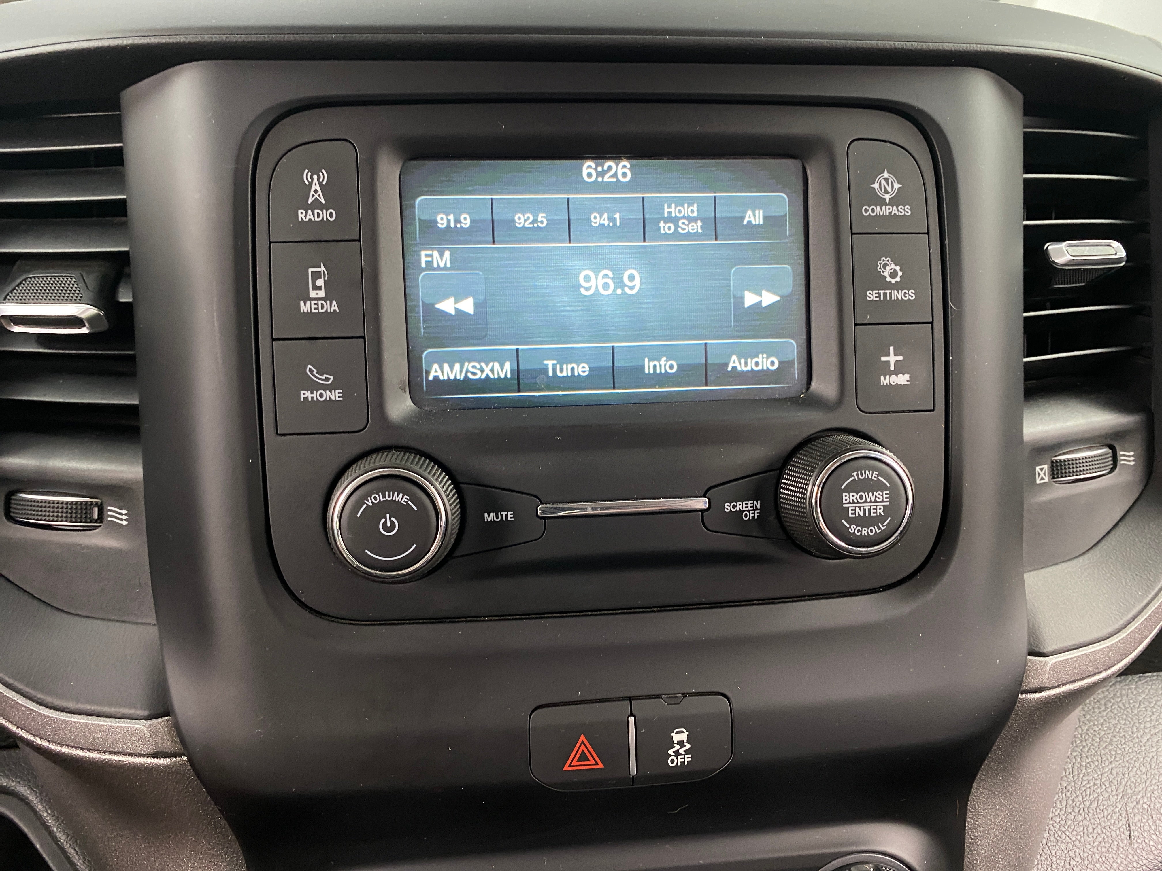 2019 RAM 3500 Tradesman 4