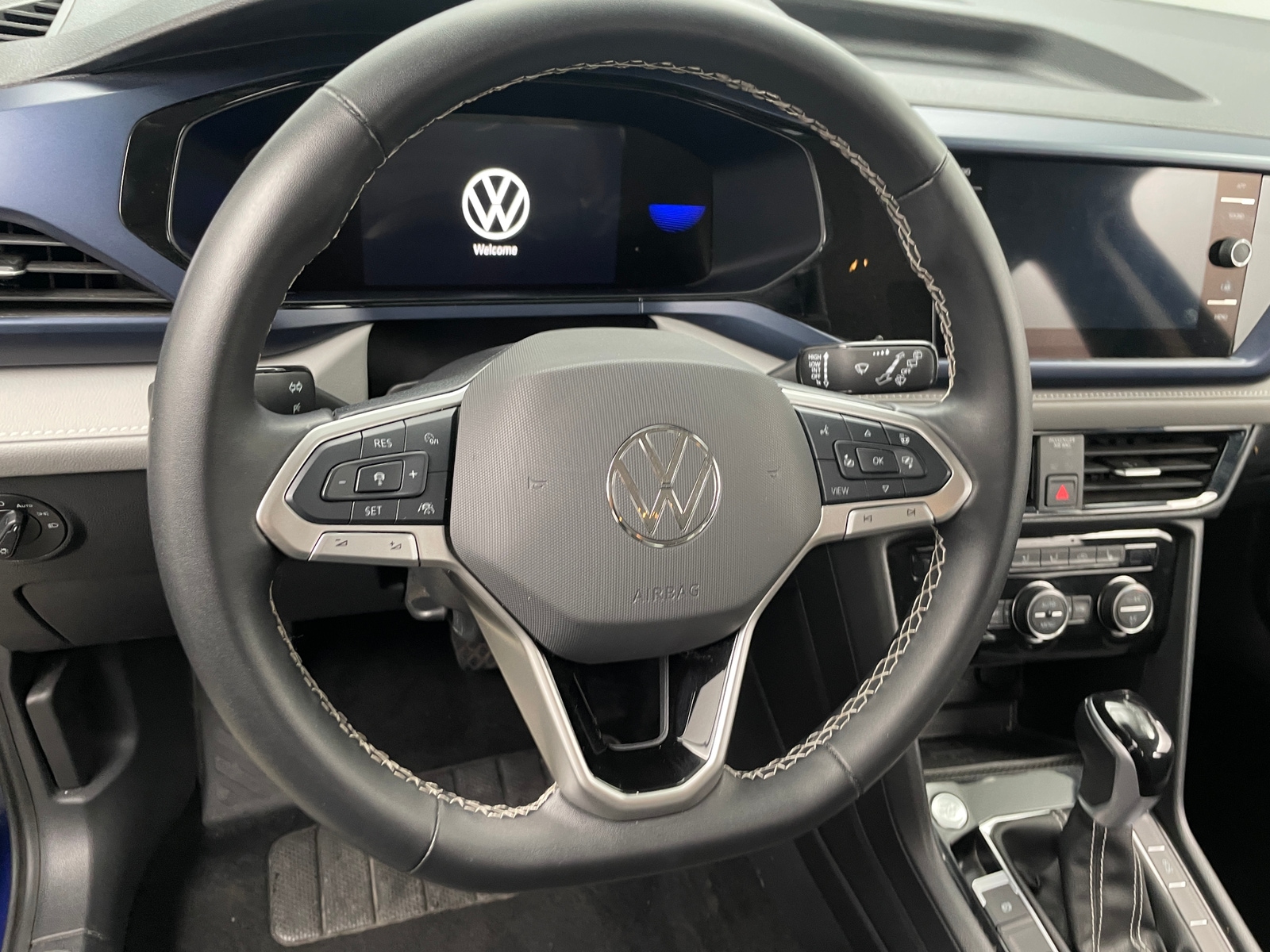 Thumbnail: 2024 Volkswagen Taos - 4