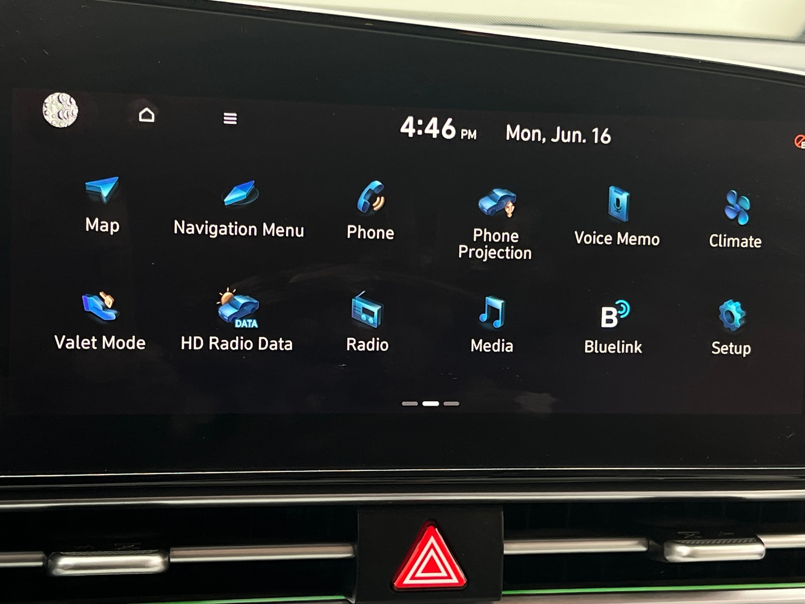 Thumbnail: 2023 Hyundai Elantra - 3