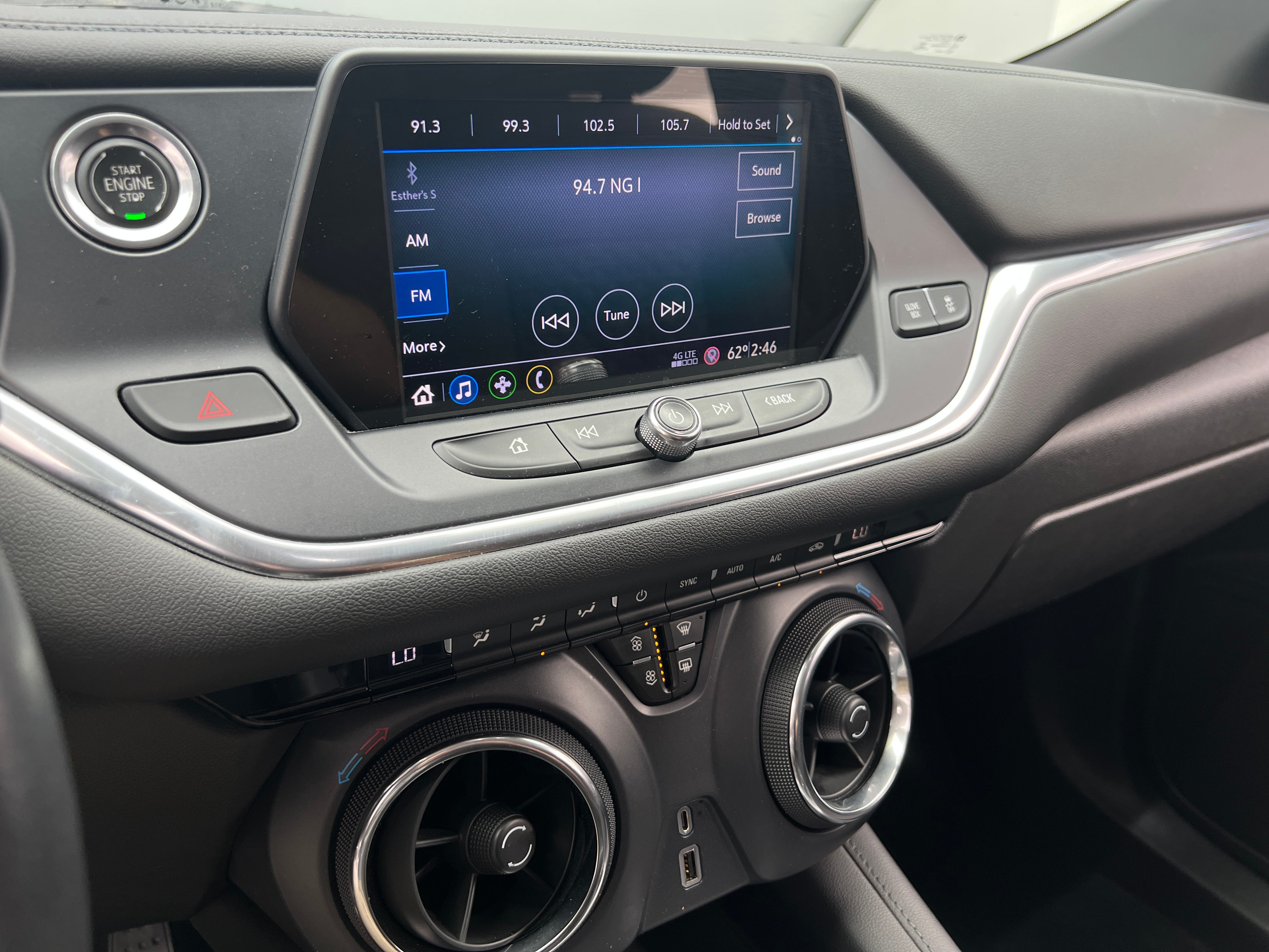 2019 Chevrolet Blazer  4