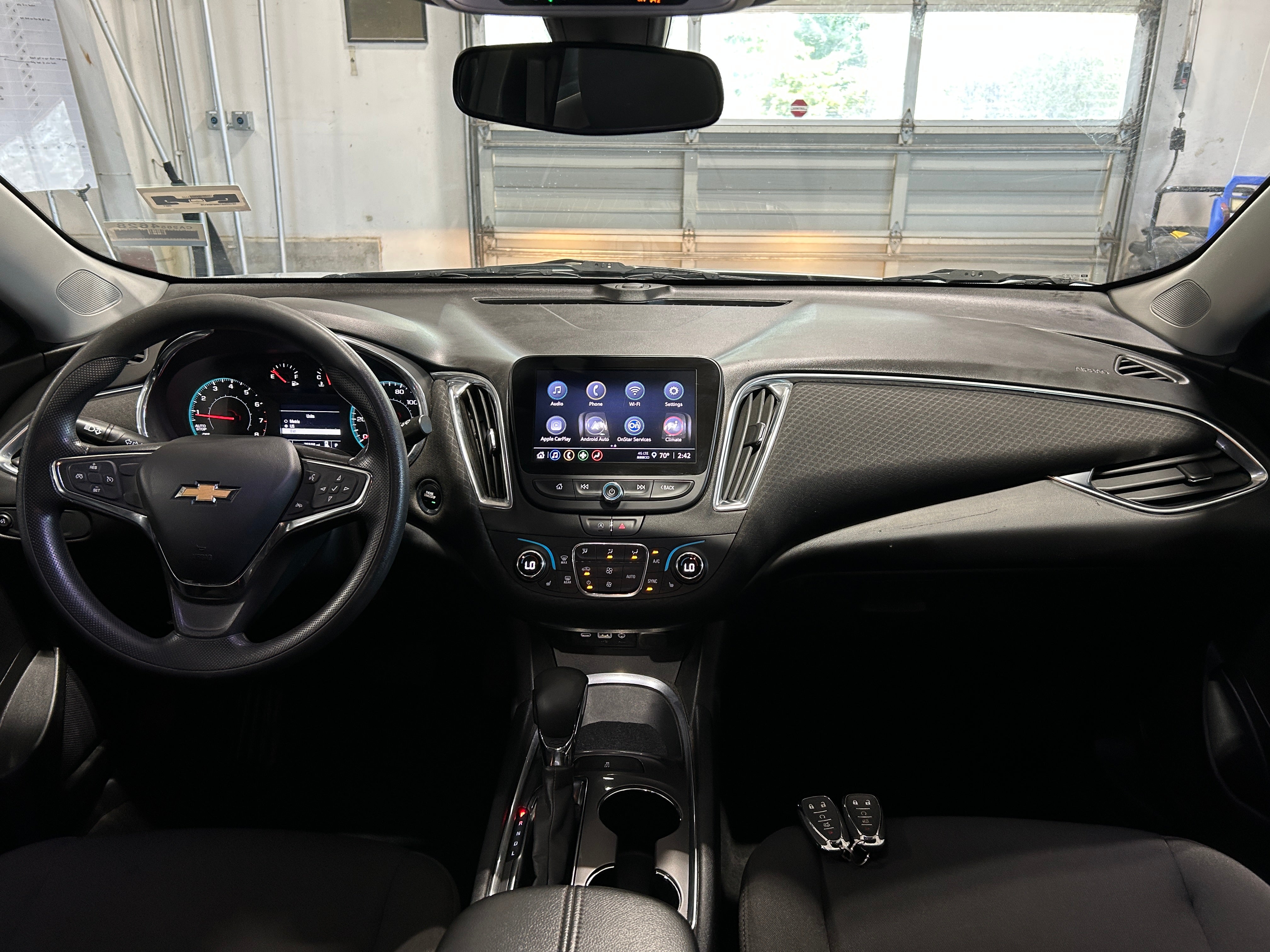 Thumbnail: 2021 Chevrolet Malibu - 3