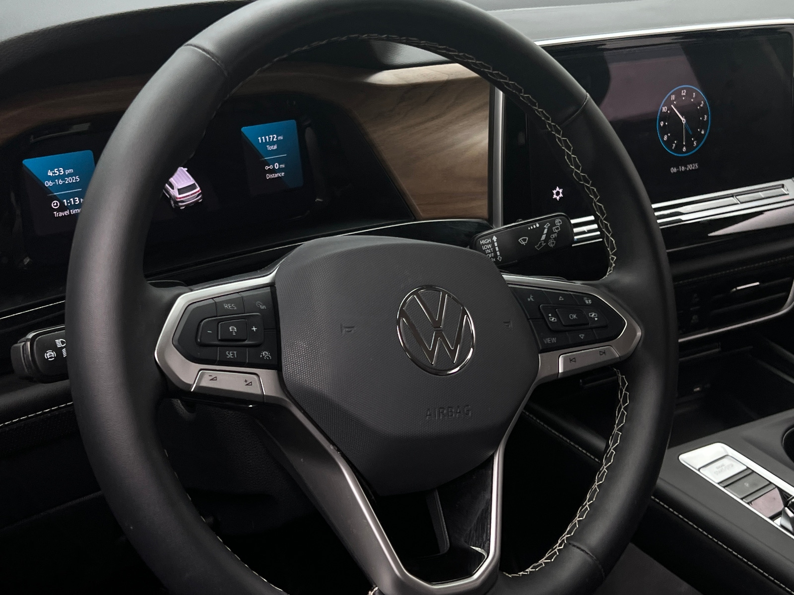 Thumbnail: 2024 Volkswagen Atlas - 4