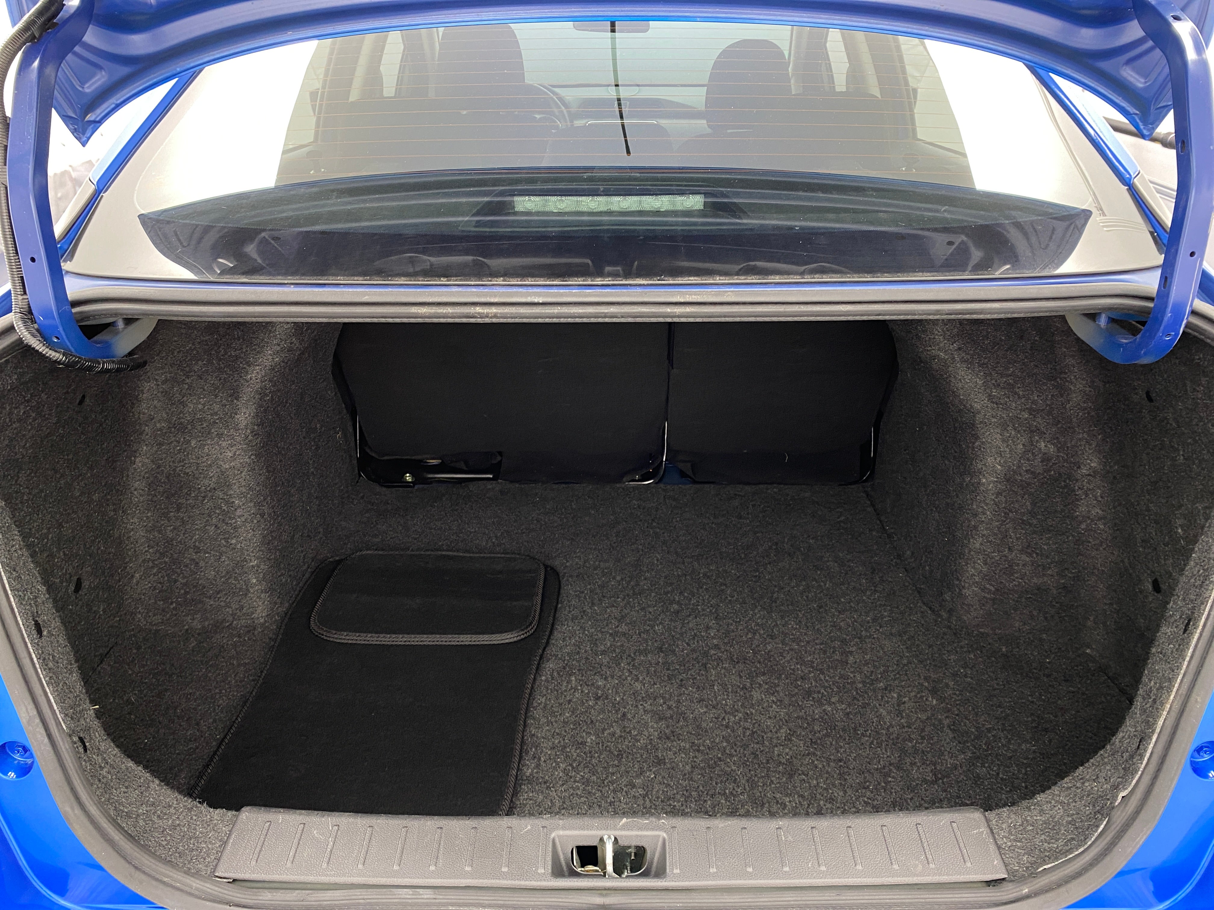 2022 Nissan Versa S 7