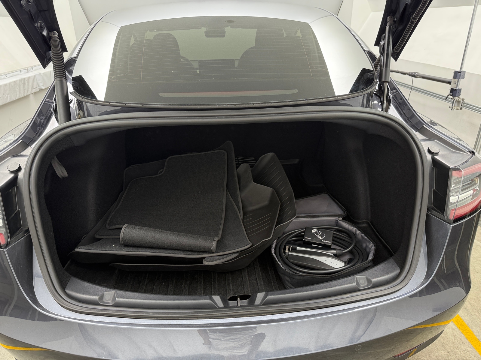 Thumbnail: 2021 Tesla Model 3 - 6